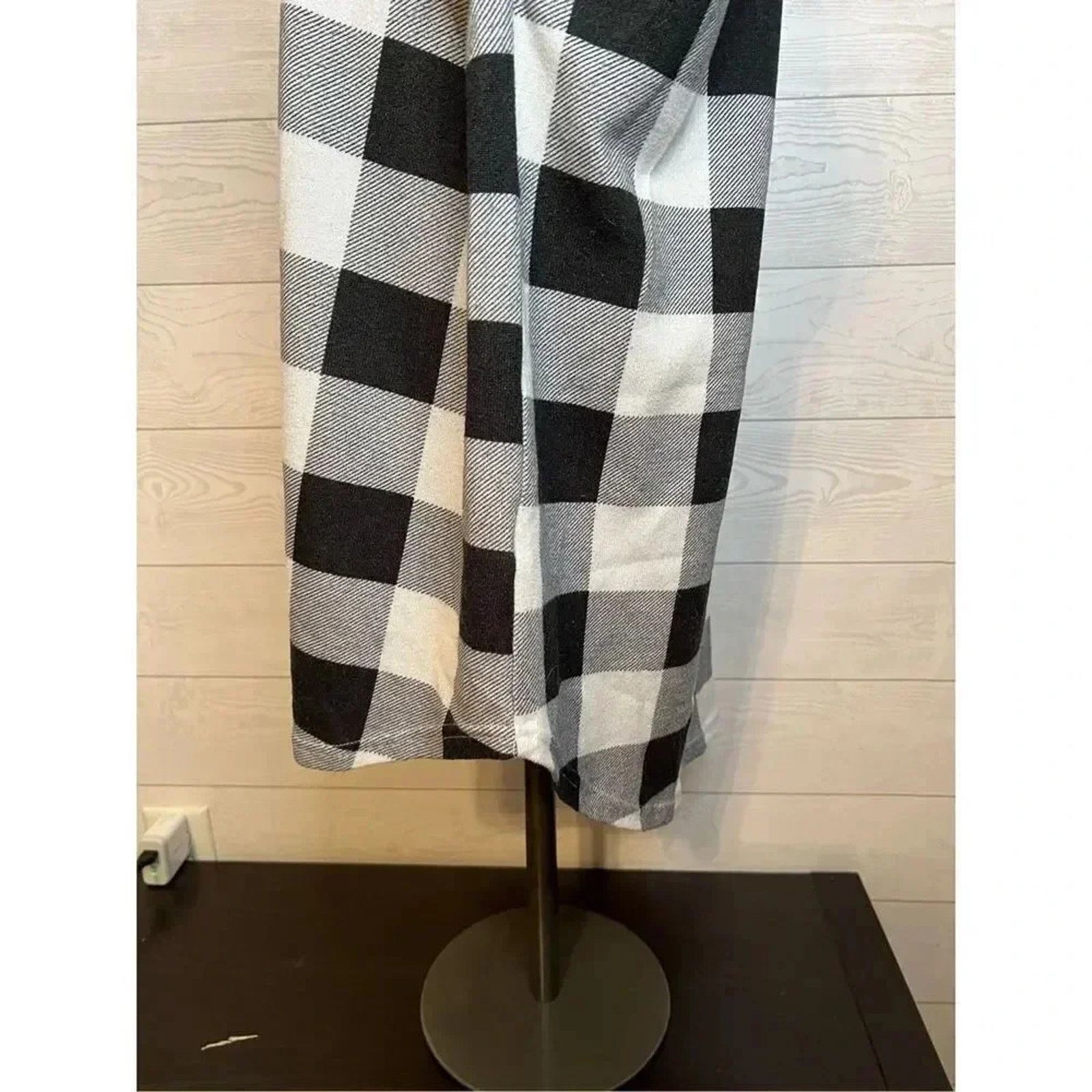 Other Chic Soul.Com black/white plaid long sleeve top Size 2XL Size XXL / US 16-18 / IT 52-54 - 3 Thumbnail