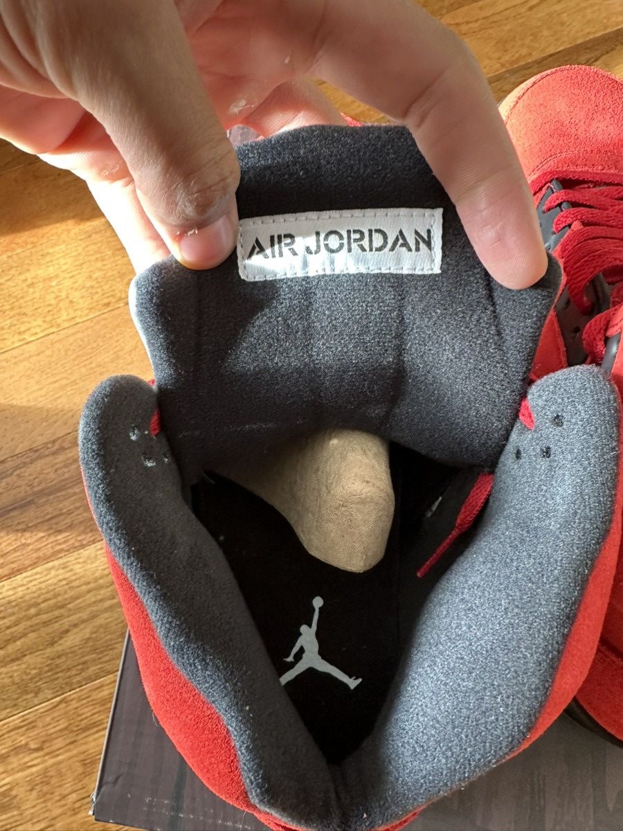 Jordan Brand × Nike Air Jordan 5 Toro Bravo Size US 12 / EU 45 - 5 Thumbnail