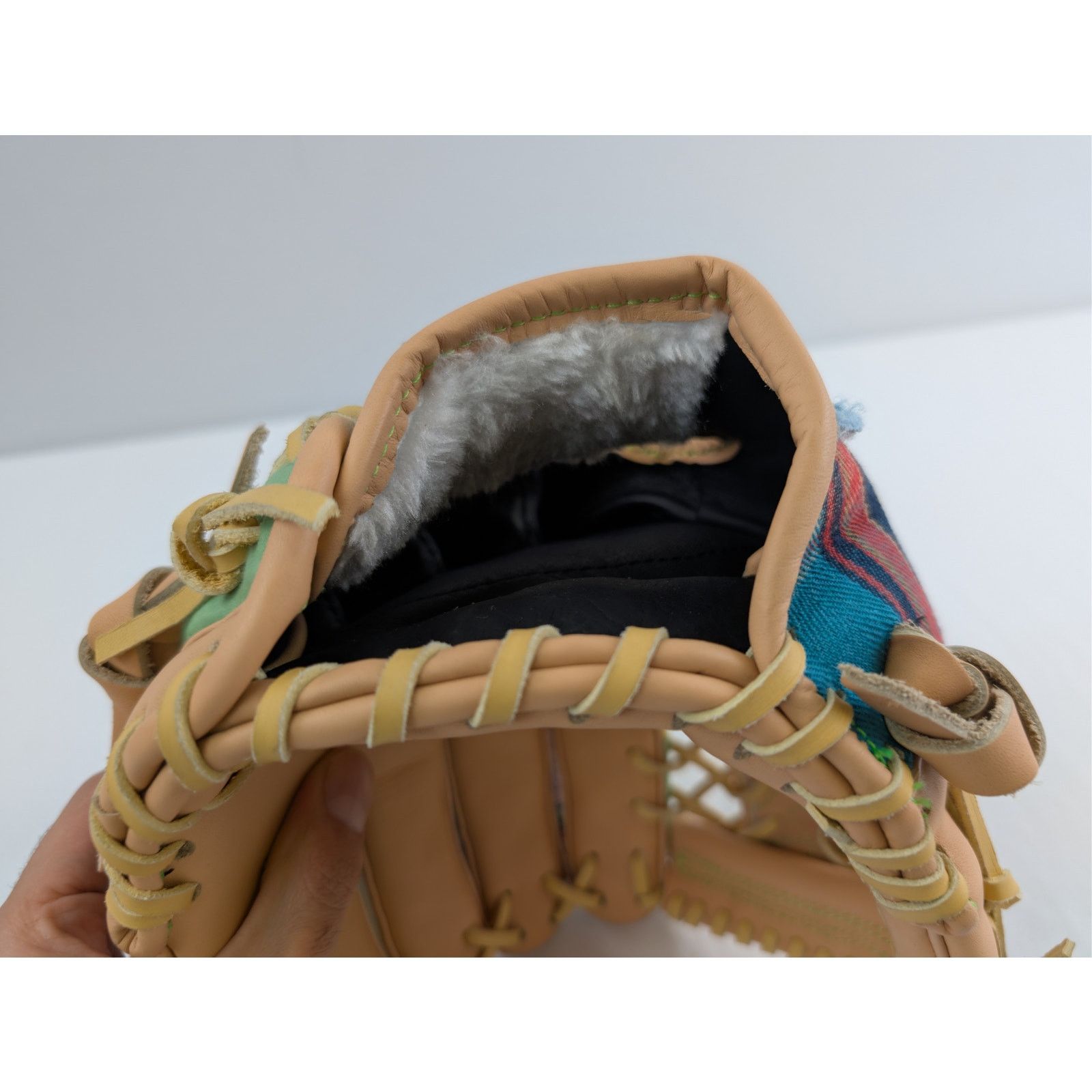 Better With Age o1rshd1 Size: OS / Gloves in Multicolor Size ONE SIZE - 12 Thumbnail