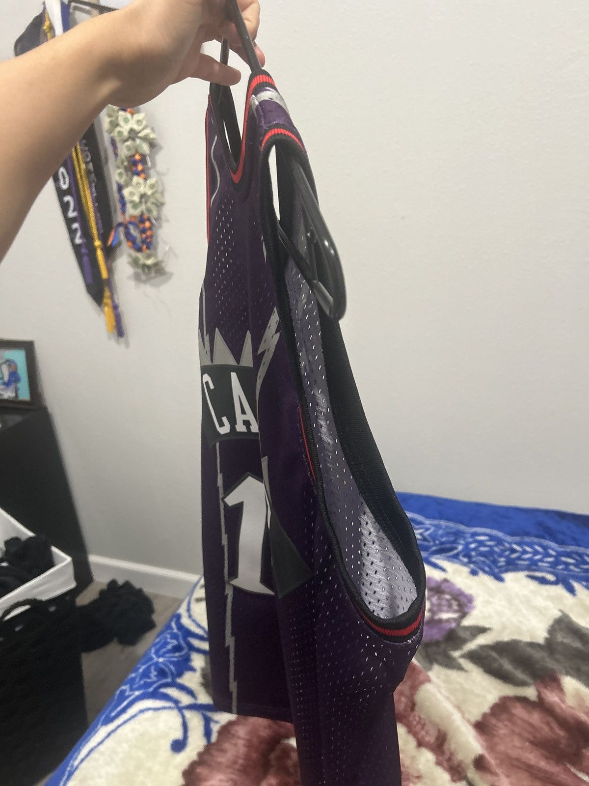 Mitchell & Ness Vince Carter 1998-1999 swingman jersey Size US L / EU 52-54 / 3 - 1 Thumbnail