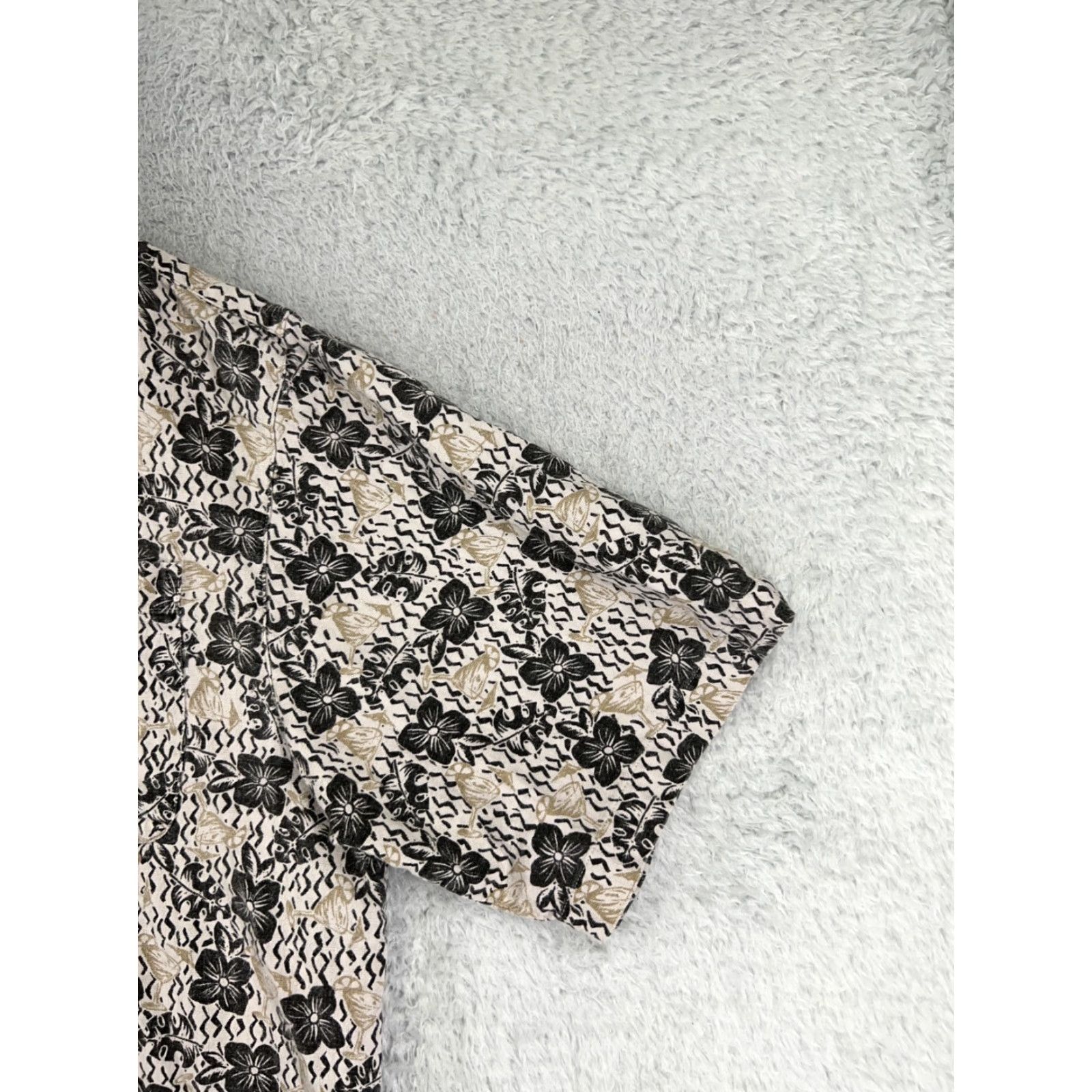 Vintage Columbia Shirt Men Large Beige Floral Cocktail Print Hawaiian Viscose Blend Size US L / EU 52-54 / 3 - 4 Thumbnail