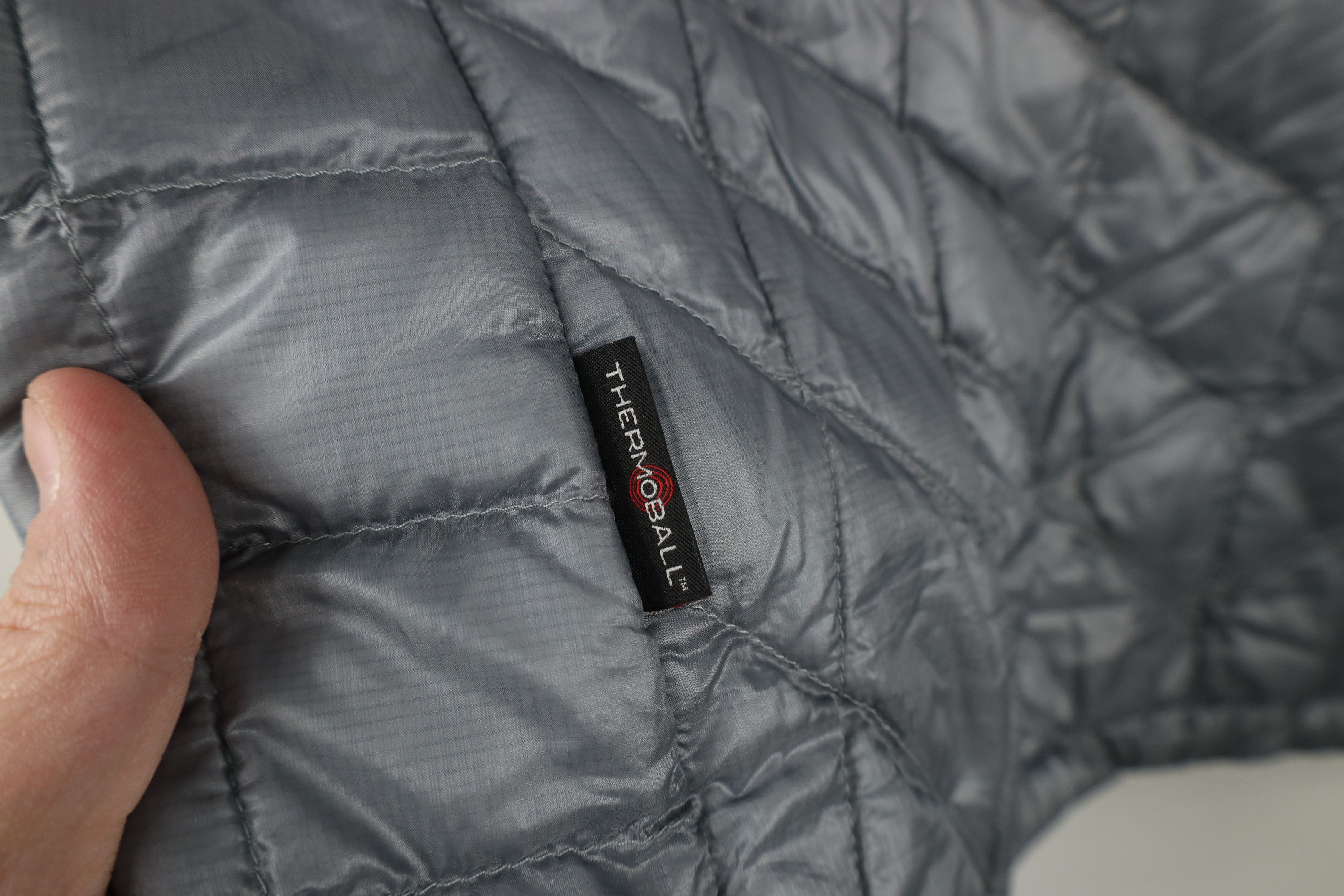 The North Face × Vintage The North Face Thermoball Eco Full Zip Puffer Jacket Gray Size XL / US 12-14 / IT 48-50 - 11 Thumbnail