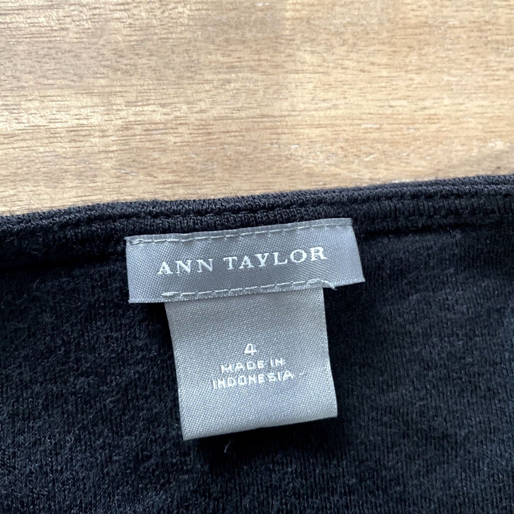 Loft VINTAGE Loft LOFT Women Dress A-Line Wool Black 3/4 Sleeve Scoop Neck Size 4 Knee Length Womens Size S / US 4 / IT 40 - 3 Thumbnail