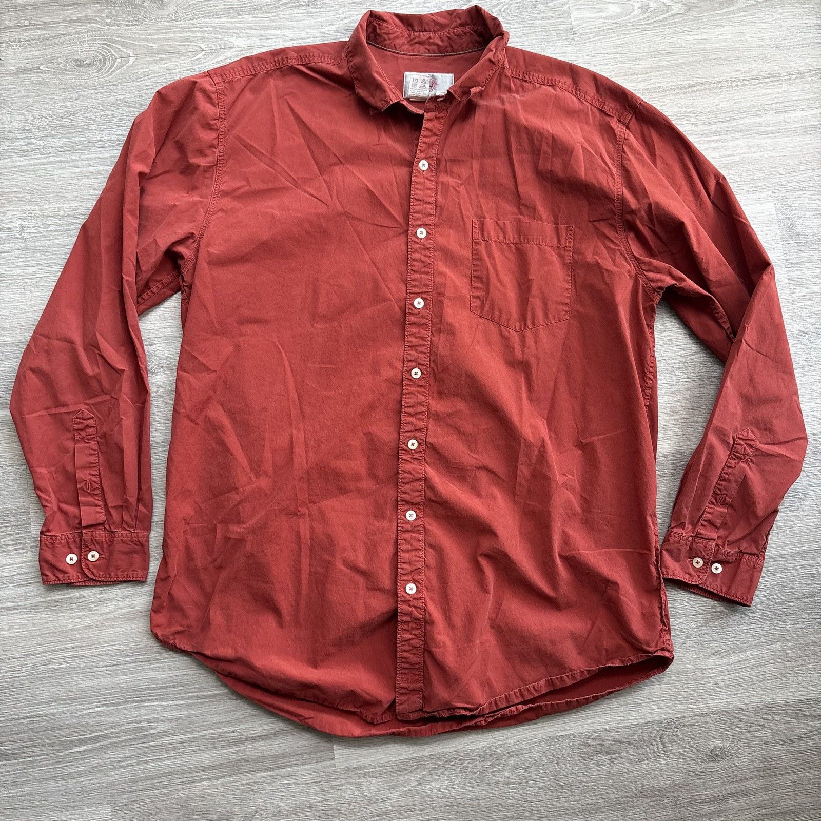 The Territory Ahead The Territory Ahead Mens XLT Red Long Sleeve Button Down Size US XL / EU 56 / 4 - 1 Thumbnail