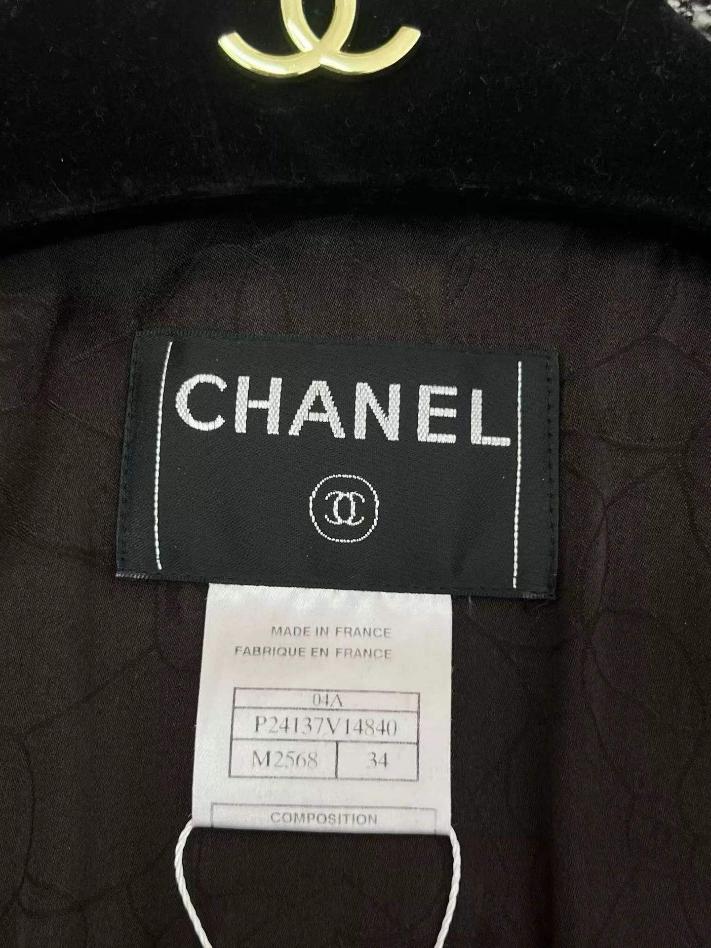 Chanel Chanel color blocked tweed badges embroidery jacket 34 Size XS / US 0-2 / IT 36-38 - 6 Thumbnail