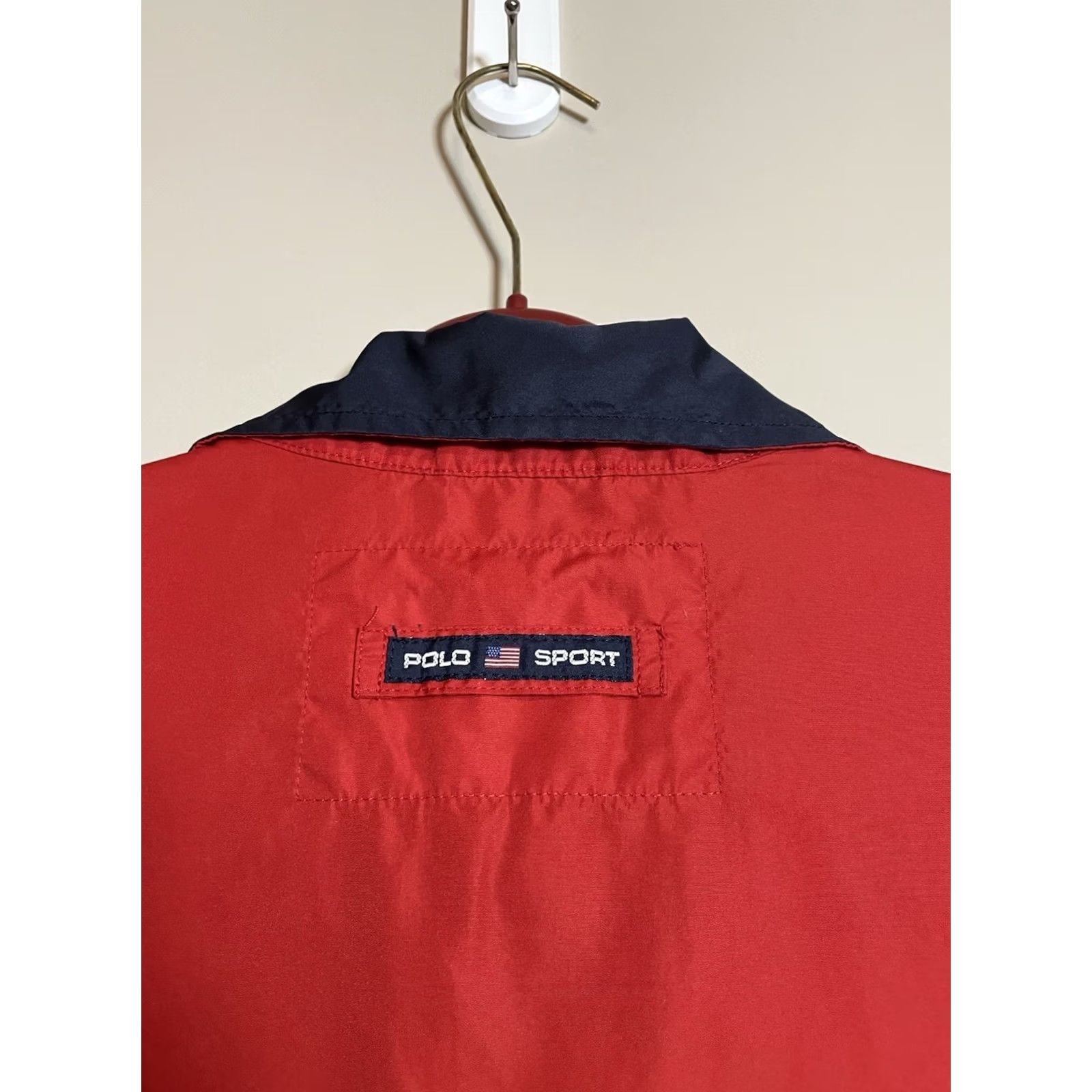 Vintage VINTAGE Polo Sport Jacket Mens L Red 90s Convertible Windbreaker Vest E558 Size US L / EU 52-54 / 3 - 6 Thumbnail