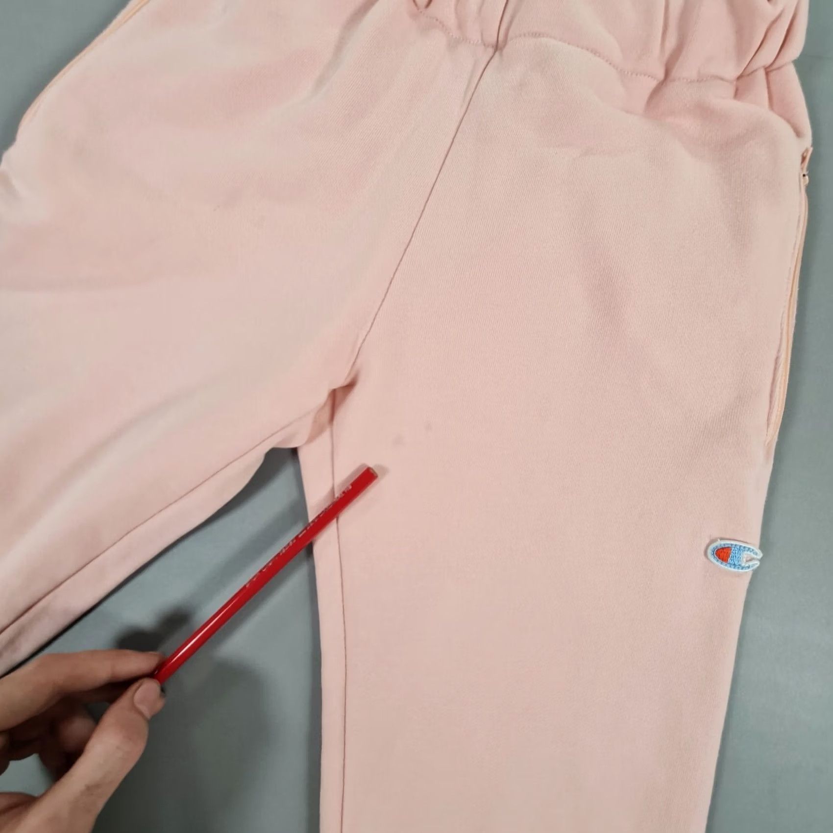 Champion Vetements x Champion Womens Joggers Pink XS Cotton Blend Fleece Trousers 2017 City Sports Knit/Activewear Pants (XS) Womens Size 26" / US 2 / IT 38 - 6 Thumbnail