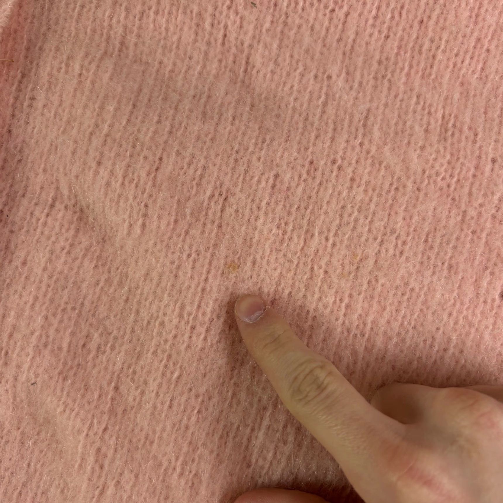 Vintage VINTAGE Vardon Soft Pink Fuzzy Mohair Blend Cardigan Sweater Women's S Pink 90s Button Size S / US 4 / IT 40 - 7 Thumbnail