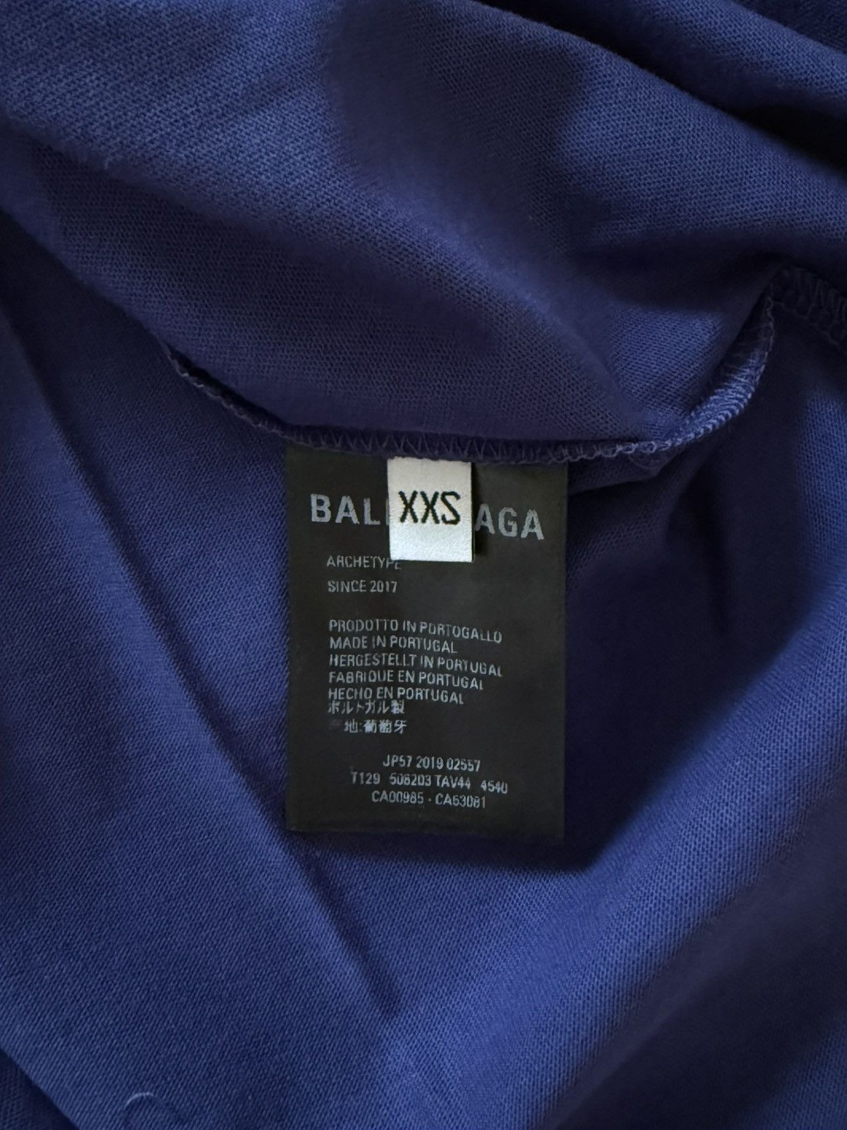 Balenciaga Balenciaga deep blue t shirt Size US XXS / EU 40 - 6 Thumbnail