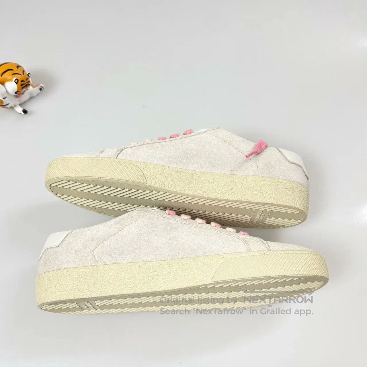 Yves Saint Laurent YSL Light Pink Suede Board Shoes. Size US 7 / IT 37 - 2 Thumbnail