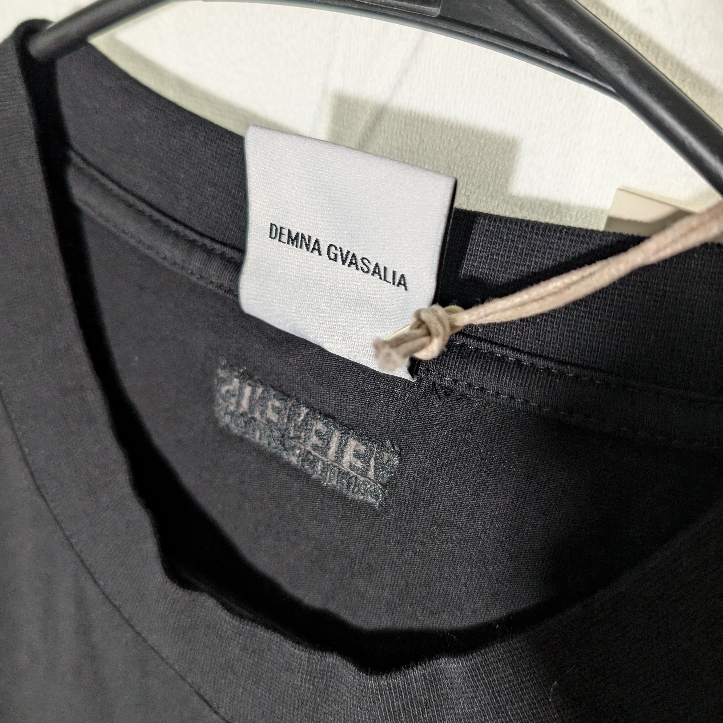 Vetements Secret Society Tee Size US M / EU 48-50 / 2 - 4 Thumbnail