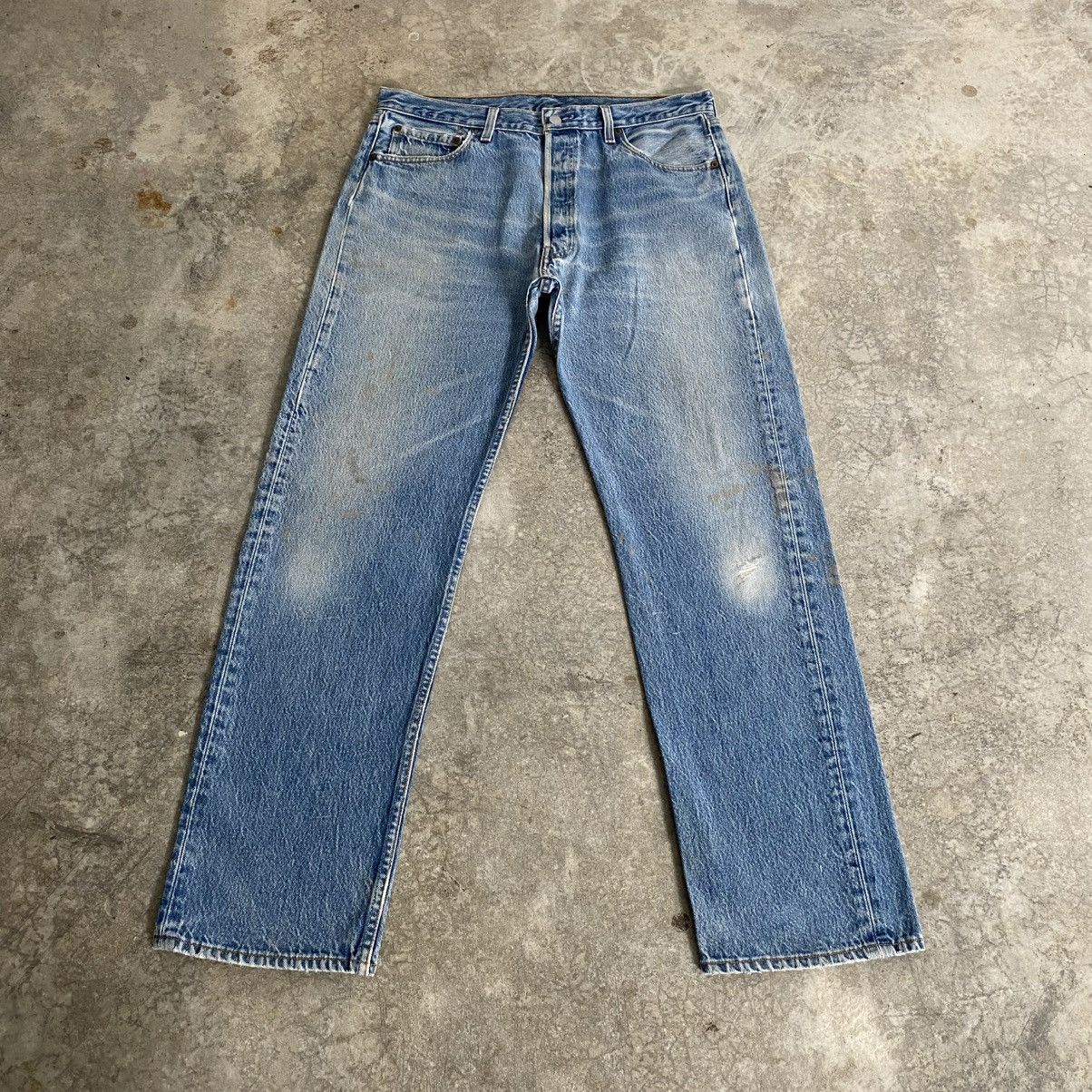Levi's Vintage 1996 Levis 501 Faded Stonewashed Blue Denim Jeans Size US 35 - 1 Thumbnail