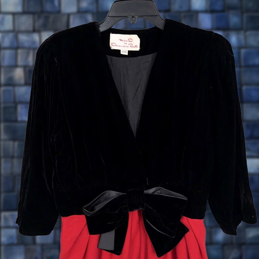 Oscar De La Renta VINTAGE Miss O by Oscar de la Renta Dress Womens 10 Black Red Velvet Bow Pencil Dress Mens? Size L / US 10 / IT 46 - 1 Thumbnail