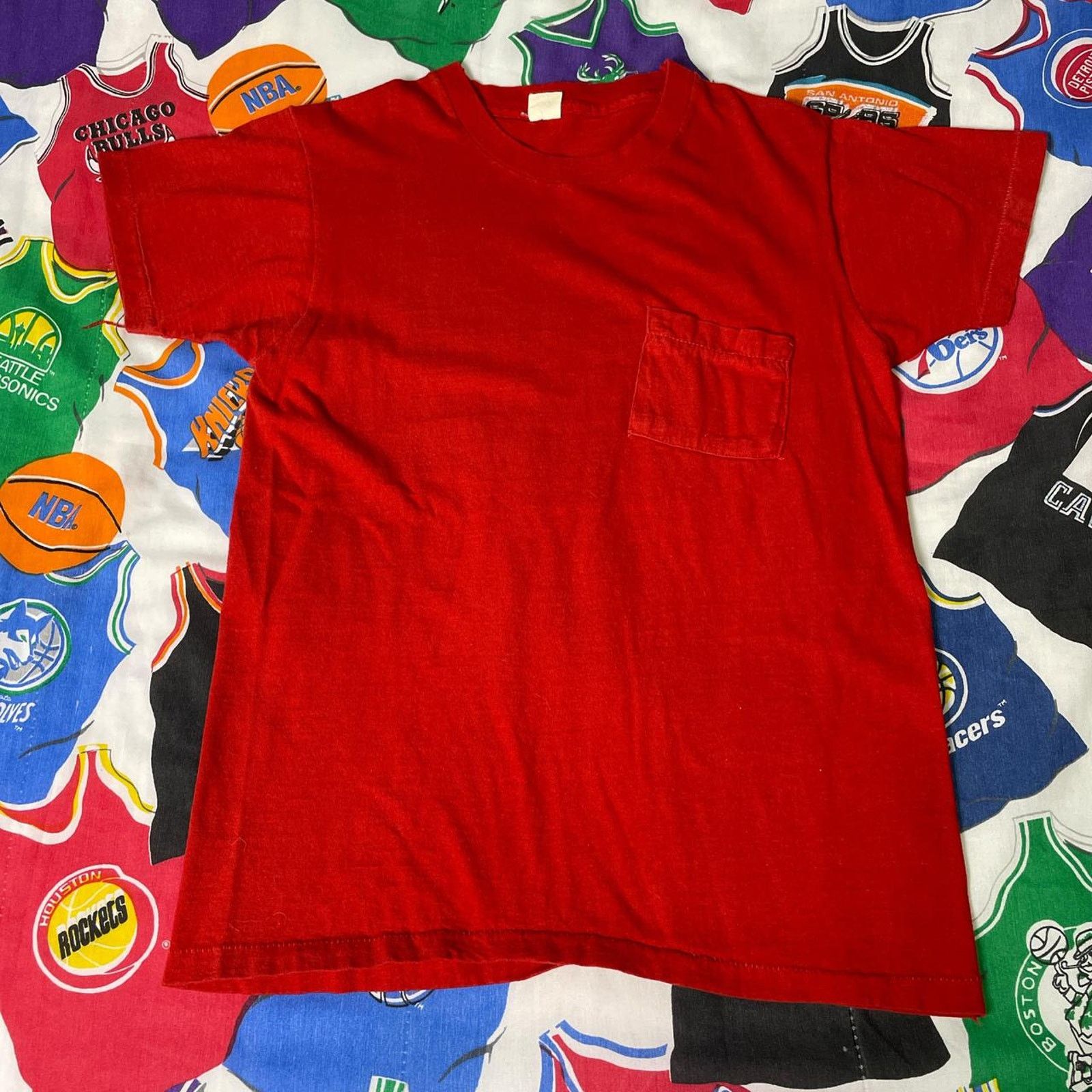 Fruit Of The Loom × Vintage True Vintage 80s FOTL Fruit Of The Loom Red Mens Grunge Tee Size US S / EU 44-46 / 1 - 1 Thumbnail