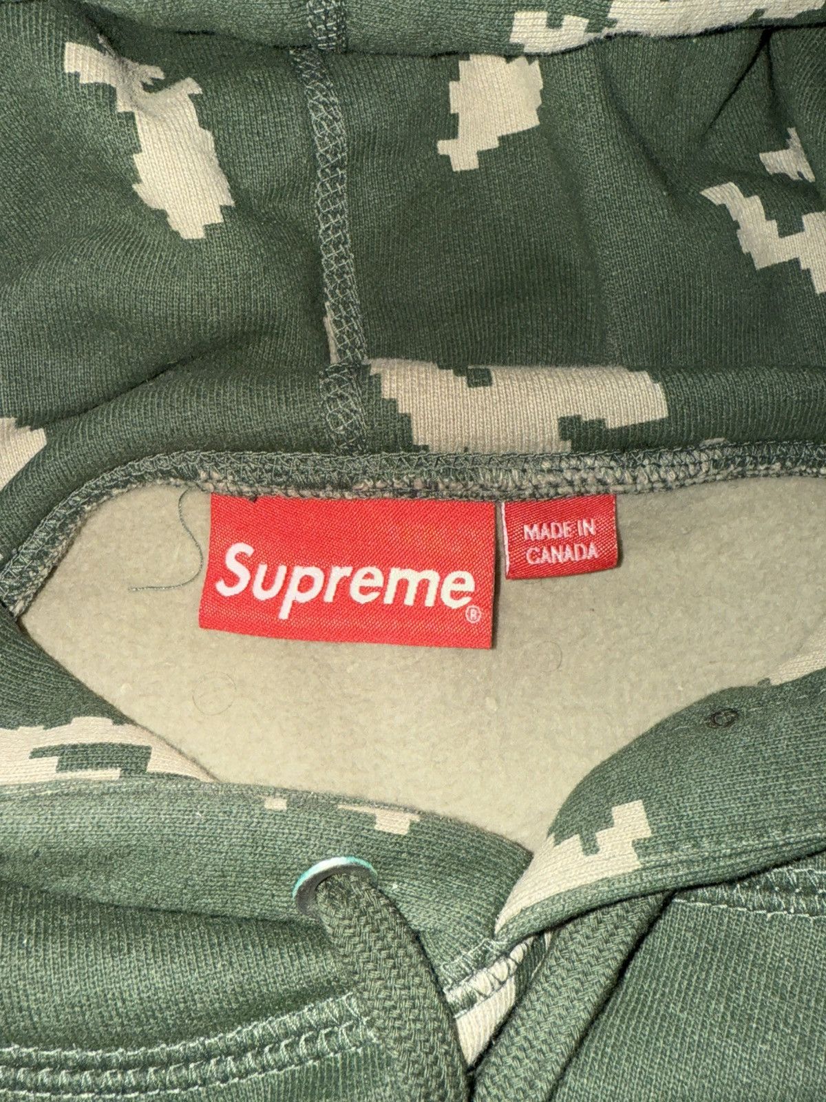 Supreme Supreme Box Logo Hooded Sweatshirt (FW21) olive russian camo Size US M / EU 48-50 / 2 - 12 Thumbnail