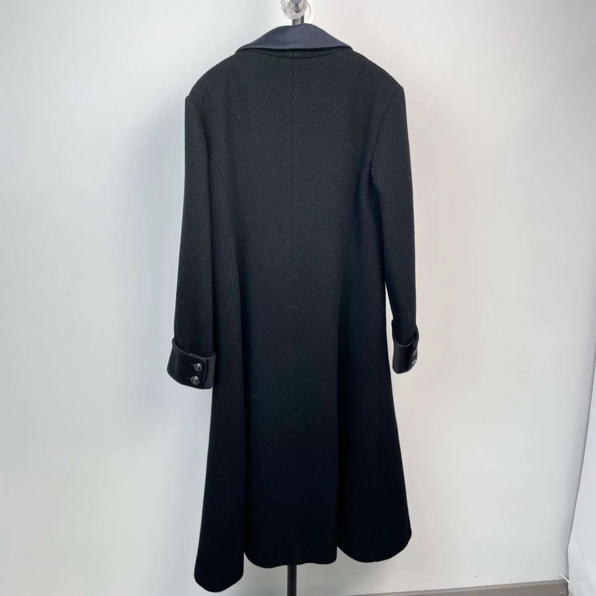 Chanel 97 New Chanel 18 Burger Cruise Uniform 46 Black Size XL / US 12-14 / IT 48-50 - 2 Thumbnail