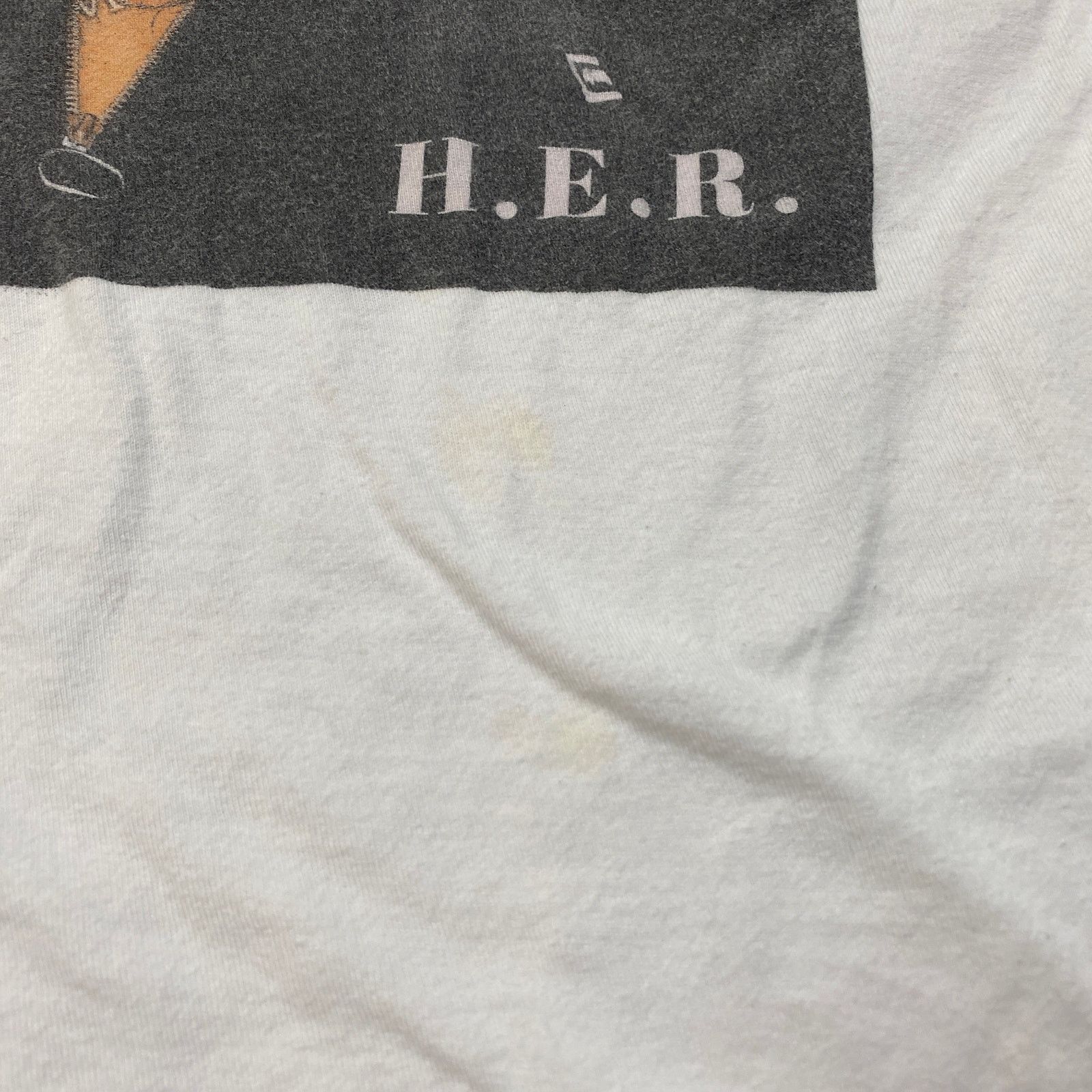 Band Tees H.E.R. Basic Box Graphic Artist Singer Tee Shirt Men's Large Size US L / EU 52-54 / 3 - 7 Thumbnail