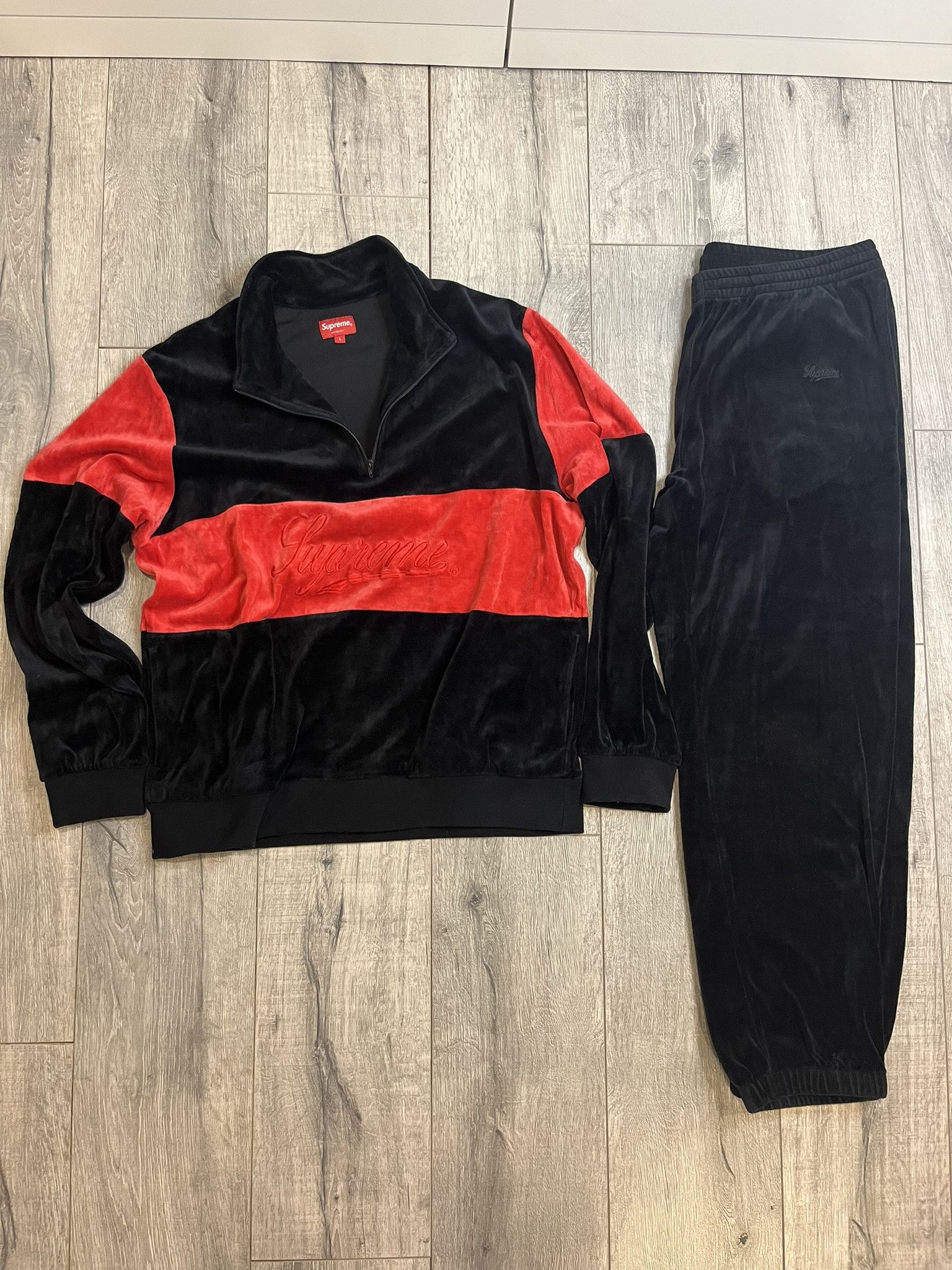 Mens Supreme Velour Pullover discount Jacket