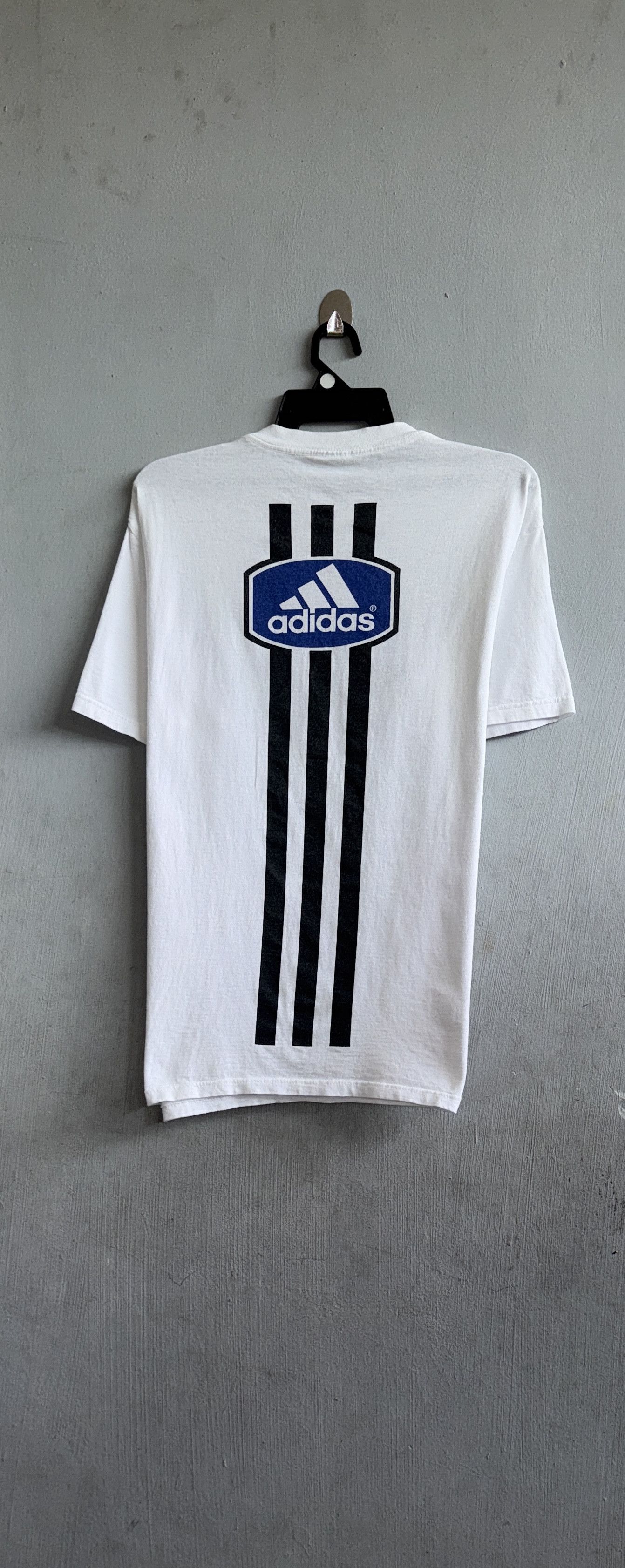 Adidas Adidas Vintage Shirt Size US M / EU 48-50 / 2 - 4 Thumbnail