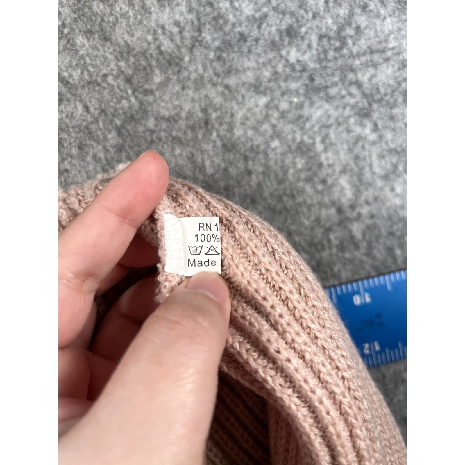 Vintage Alien Hat Beanie Teens One Size Pink Embroidered Alien Space Knit Cozy Winter Size ONE SIZE - 7 Thumbnail