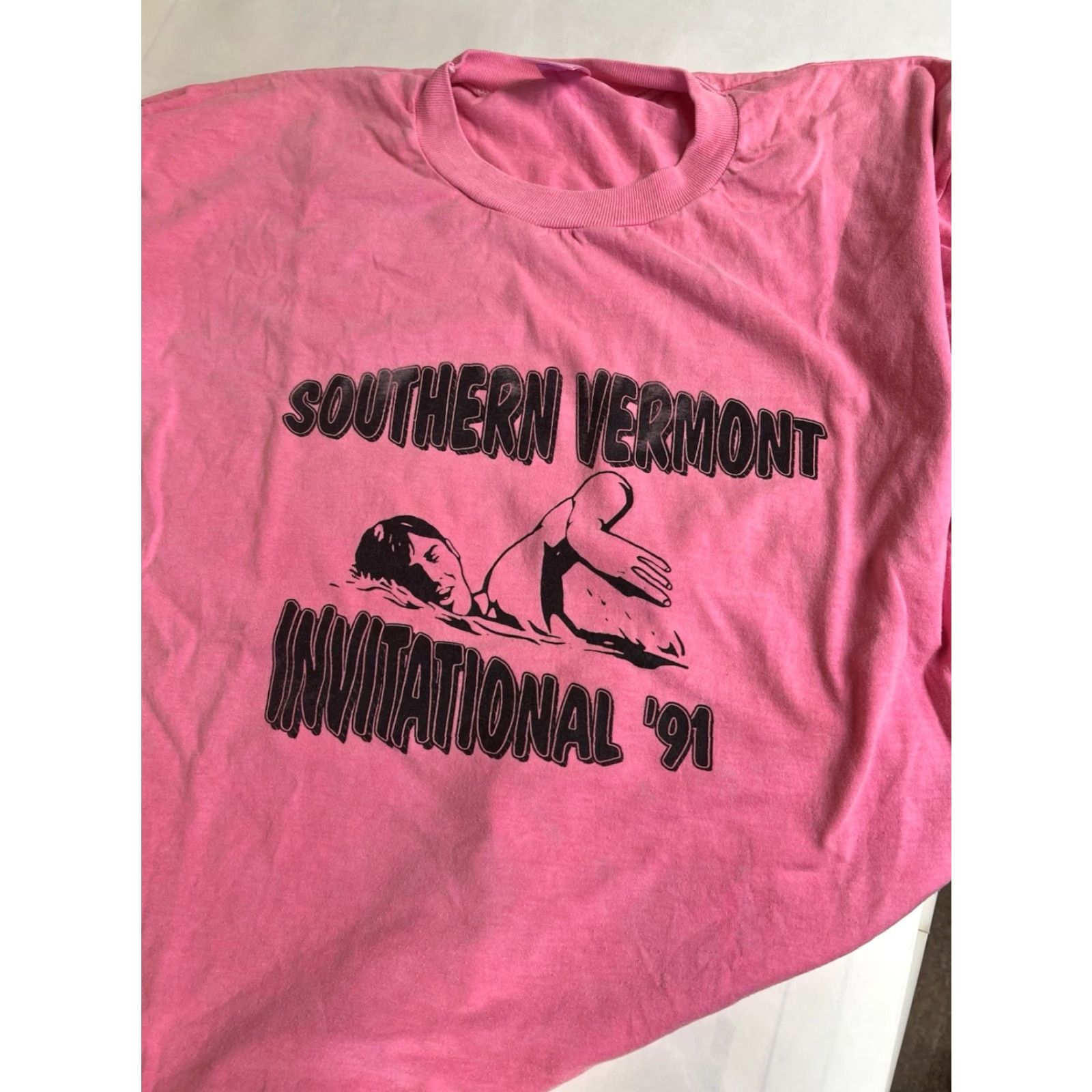 Jerzees VINTAGE Jerzees 2XL Pink Crew Neck T-Shirt 1991 Southern Vermont Swim Invitational Stitch Men Shirts Size US XXL / EU 58 / 5 - 6 Thumbnail