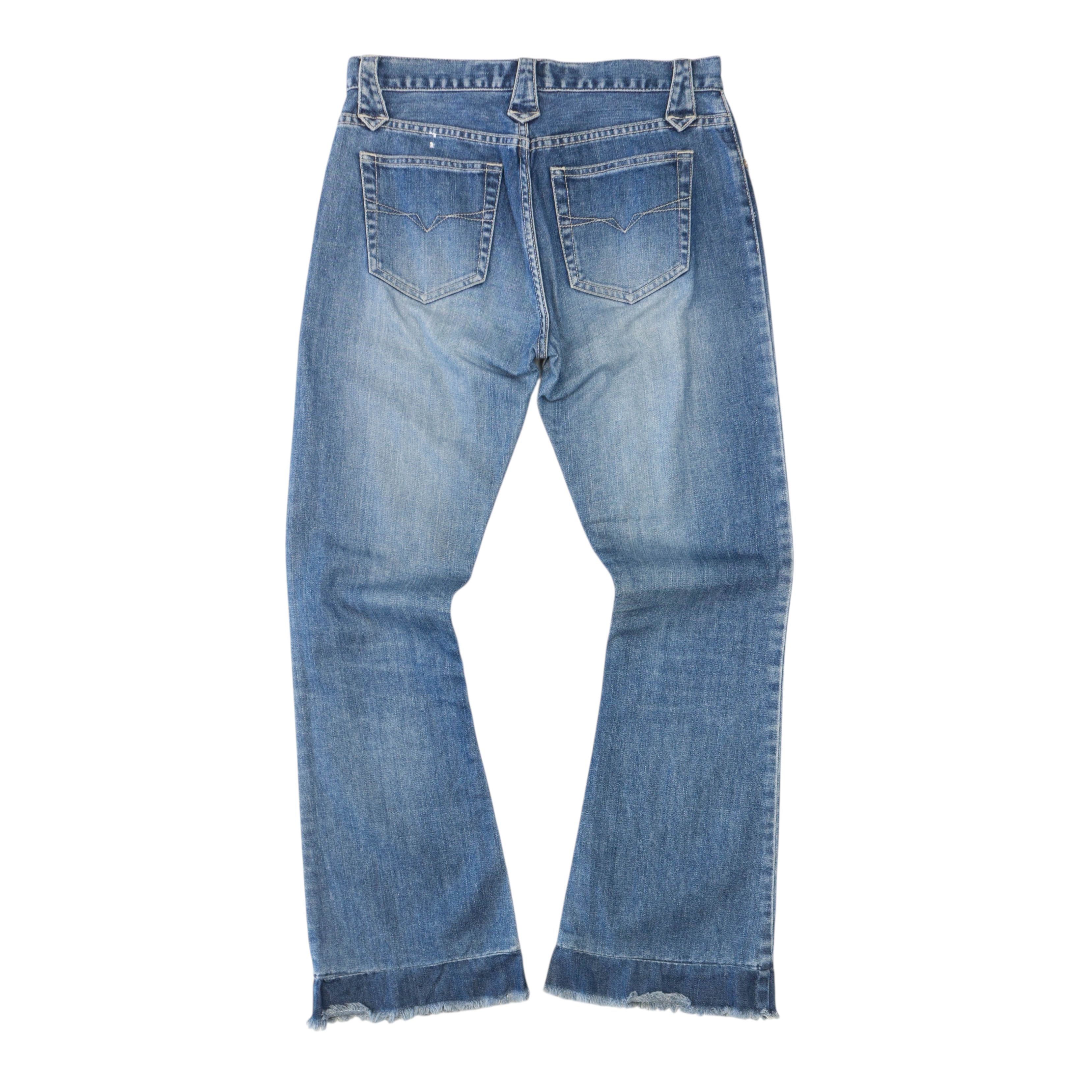 Guess Archive Y2K Flared Jeans Size 29" - 2 Thumbnail