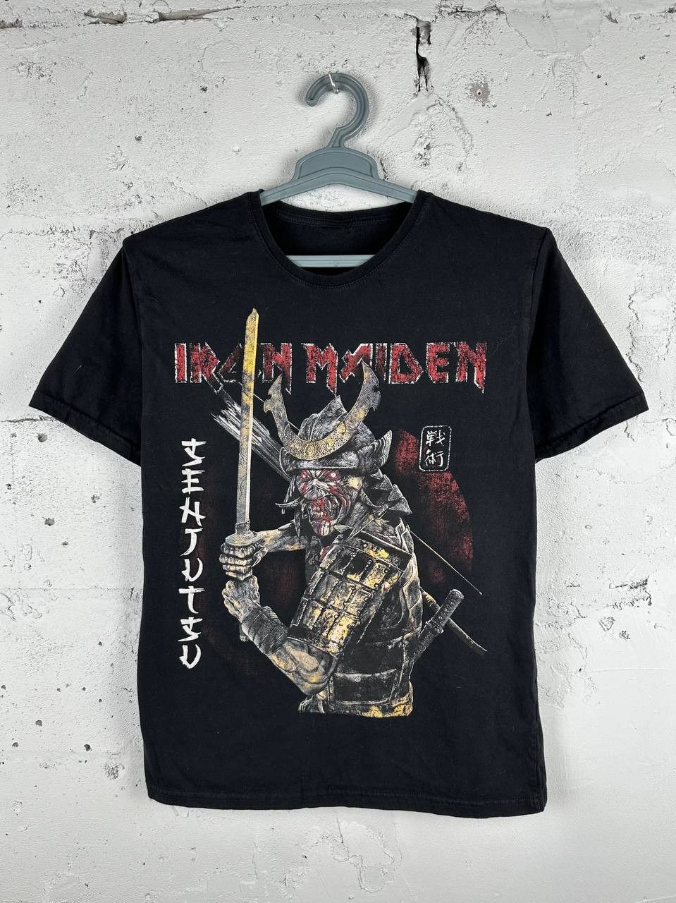Band Tees × Iron Maiden Y2K Iron Maiden Live After Death Tee Japan Samurai Size US M / EU 48-50 / 2 - 1 Thumbnail