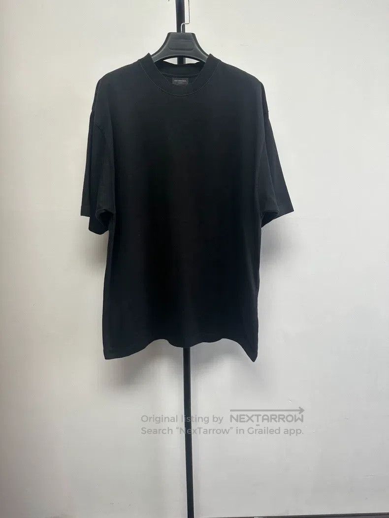 Balenciaga Balenciaga Solid color rhinestone round neck pullover T-sh Size US S / EU 44-46 / 1 - 1 Thumbnail