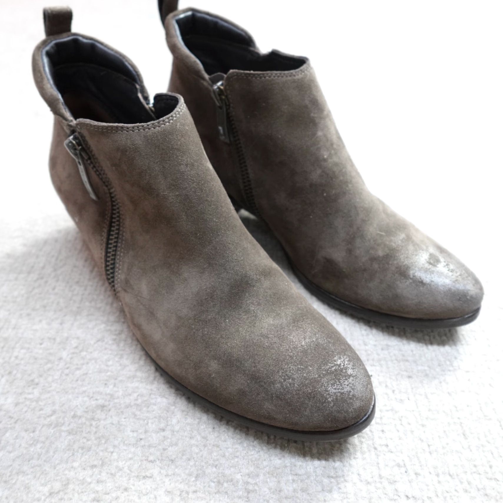 Vintage VINTAGE Paul Green Women's Boots 7 Brown Nubuck Side Zips Leather Lining Leather Insole 1-1.9in Heel Block Ankle Zip Austria Boots Women Size US 7 / IT 37 - 3 Thumbnail