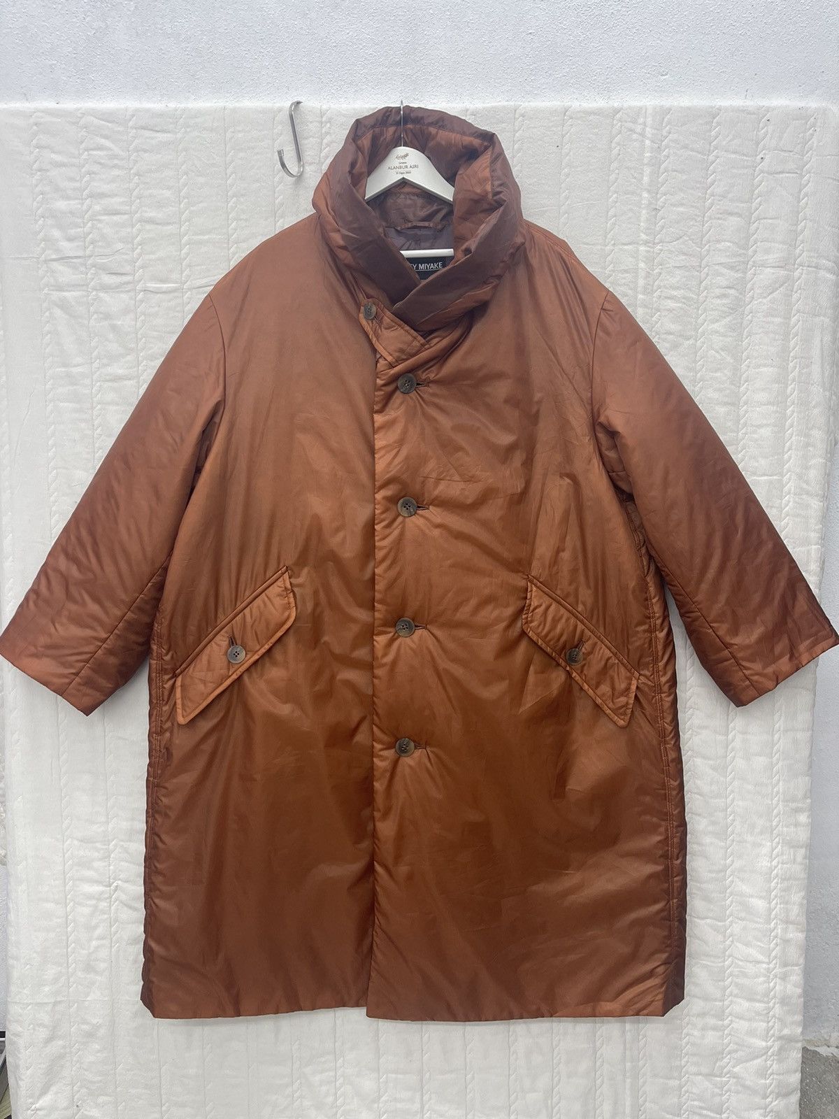 Issey Miyake RARE‼️🔥FW94 ISSEY MIYAKE BURNT ORANGE NYLON PUFFER COAT Size US M / EU 48-50 / 2 - 1 Thumbnail