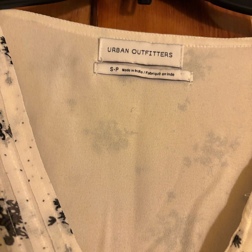 Urban Outfitters Urban Outfitters White Dress Size S / US 4 / IT 40 - 2 Thumbnail
