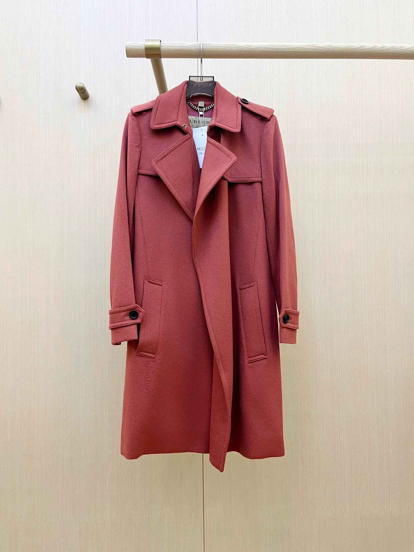 Burberry Burberry long red trench coat 38 Size XS / US 0-2 / IT 36-38 - 1 Thumbnail