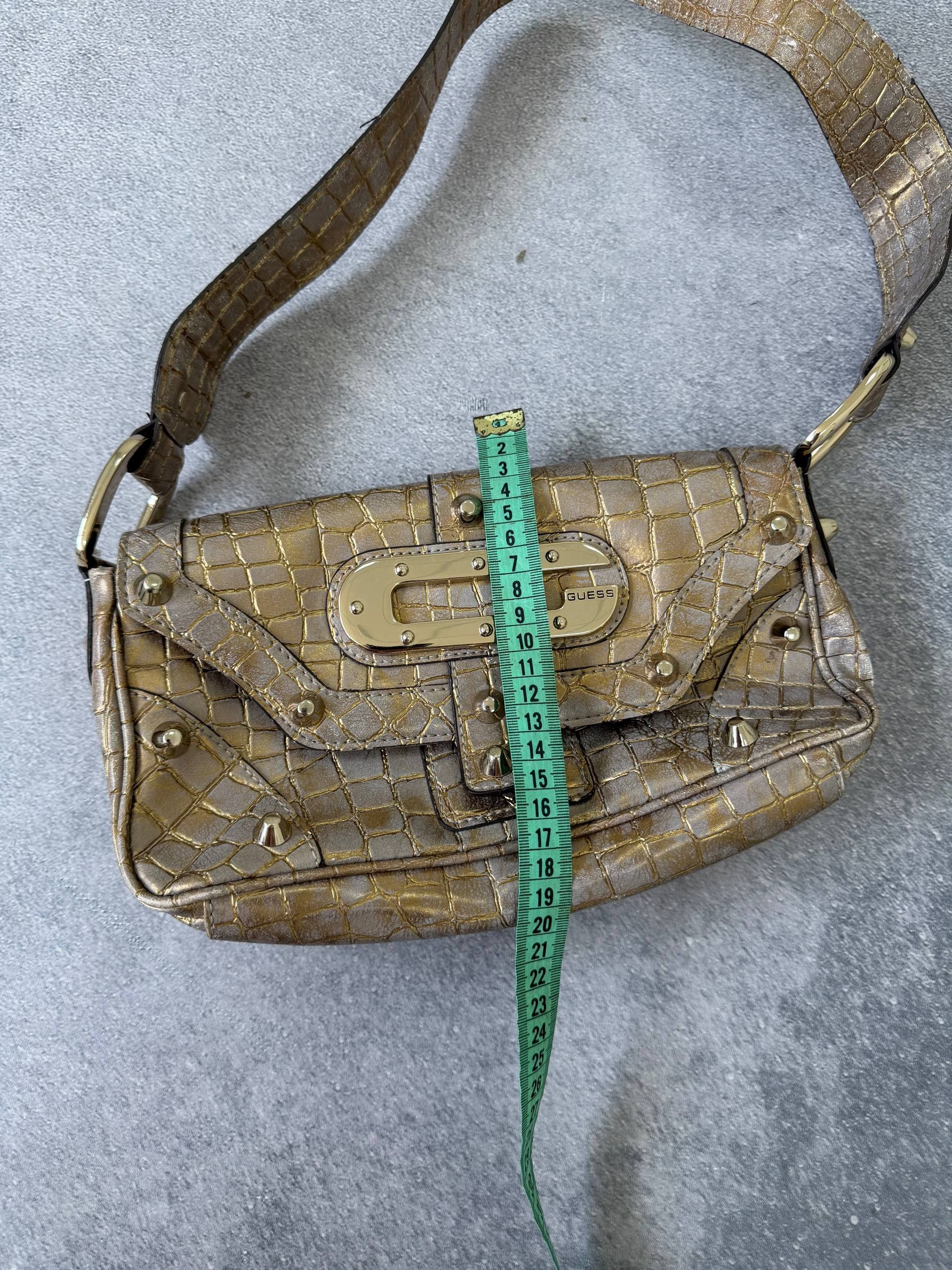 Guess Vintage Luxury Y2K Guess Monogram Logo Shoulder Bag Women’s Size ONE SIZE - 14 Thumbnail