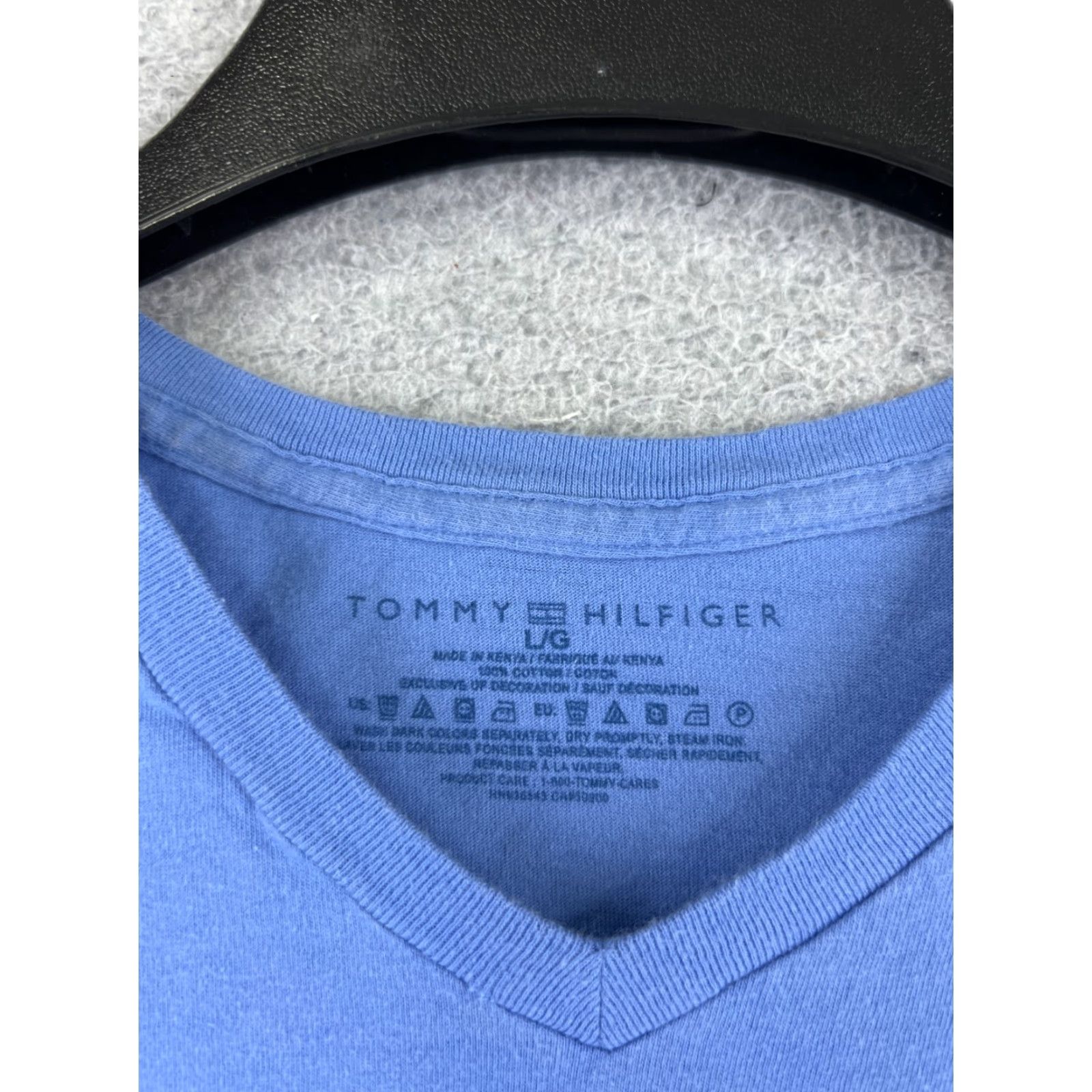 Tommy Hilfiger Tommy Hilfiger Shirt Women's Large Blue V-Neck Short Sleeve Cotton Logo Size L / US 10 / IT 46 - 6 Thumbnail