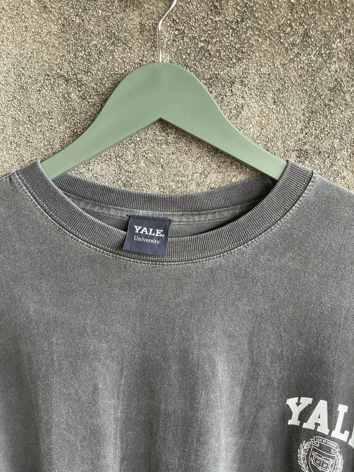 Champion Vintage’90s🔥YALE UNIVERSITY🔥Big Logo Sun Faded L/S Tshirt Size US XXL / EU 58 / 5 - 3 Thumbnail