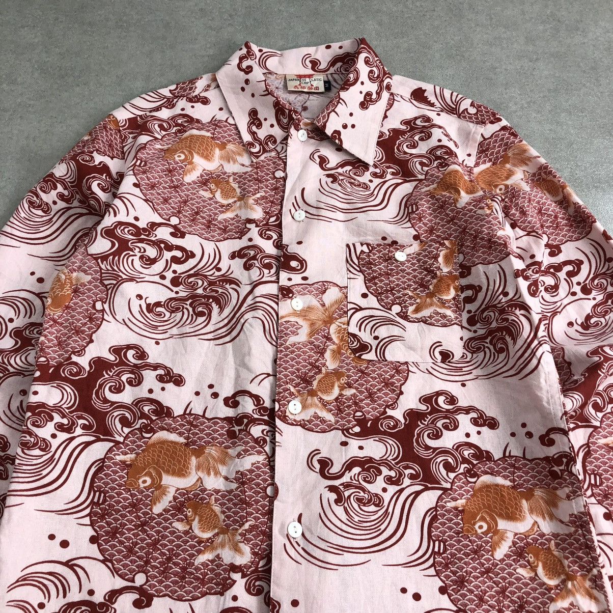 Japanese Brand 🇯🇵Vintage Japanese Classic Script Fish Koi Hawaiian Shirt Size US M / EU 48-50 / 2 - 2 Thumbnail