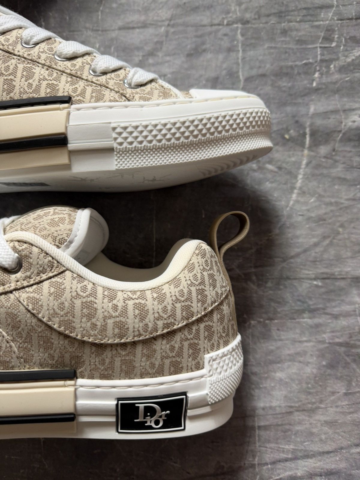 Dior Dior B23 Skater 'Dior Oblique - Beige' Size US 13 / EU 46 - 4 Thumbnail