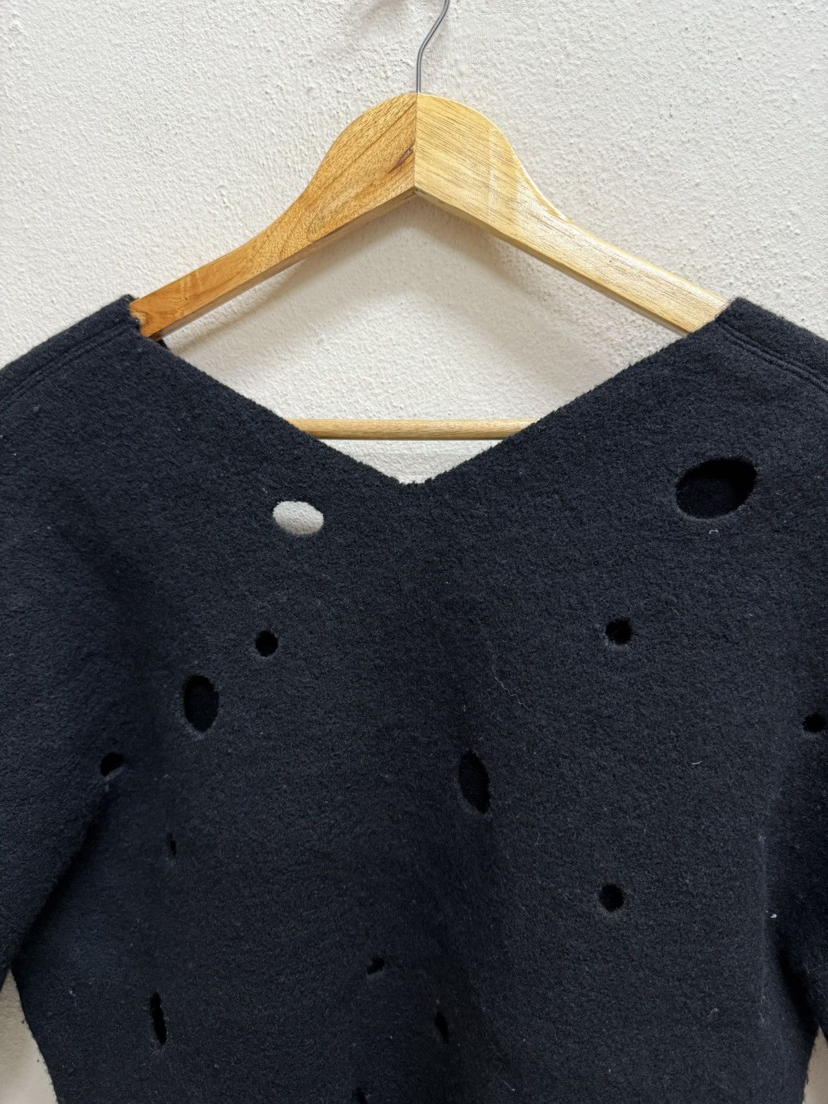 Armani Exchange × Designer Armani Exchange Destroy Dot Wool Cropped Open Colar Sweater Size M / US 6-8 / IT 42-44 - 17 Thumbnail