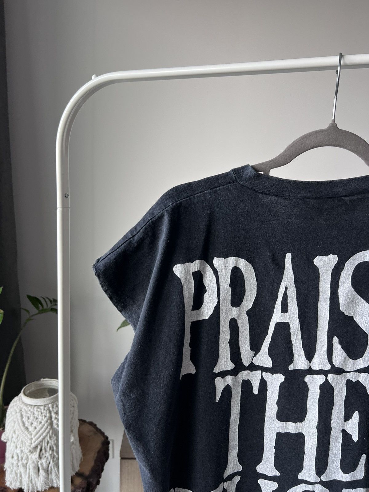 Band Tees Vintage 1998 Cradle of Filth "Praise The Whore" Metal Band Size US XL / EU 56 / 4 - 8 Thumbnail