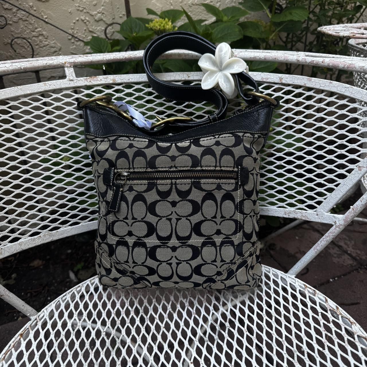 Coach Signature Coach Black Monogramed Shoulder Bag Size ONE SIZE - 2 Thumbnail