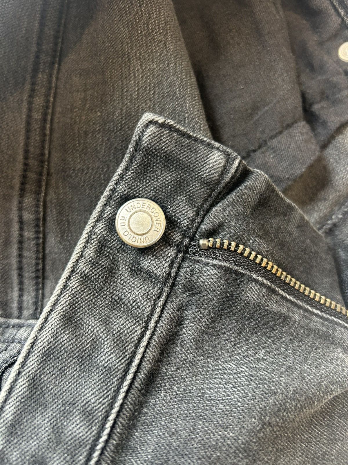 Undercover × Uniqlo Uniqlo Undercover Zippered Cargo Pocket Denim Short Pants Size US 34 / EU 50 - 8 Thumbnail