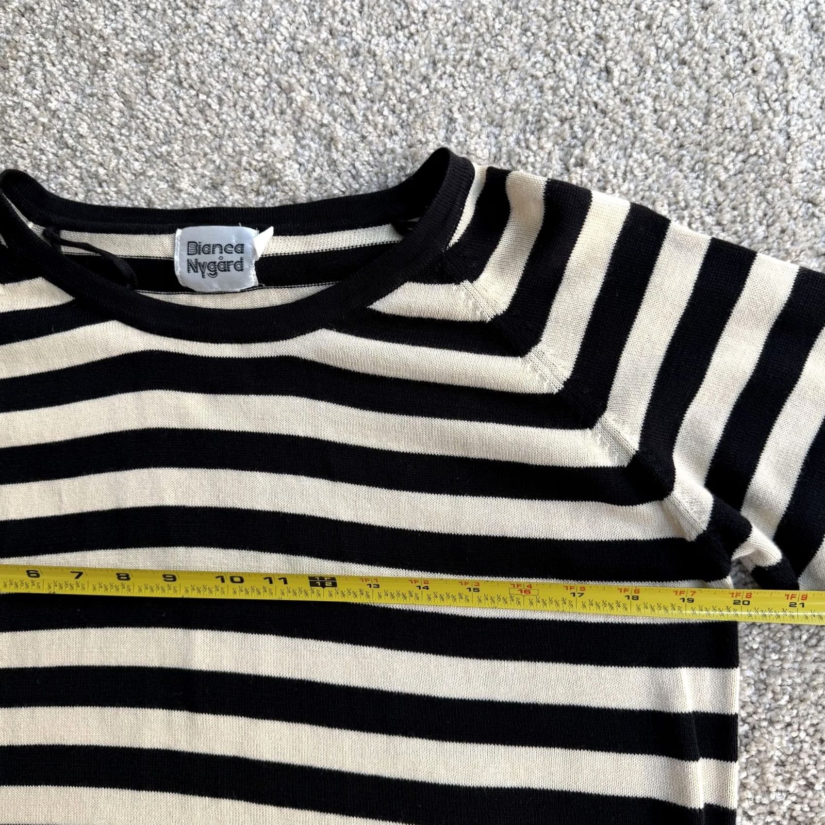 Vintage VINTAGE Bianca Nygard Shirt Womens S Black Beige Striped Raglan Boat Neck Shirt Size S / US 4 / IT 40 - 5 Thumbnail