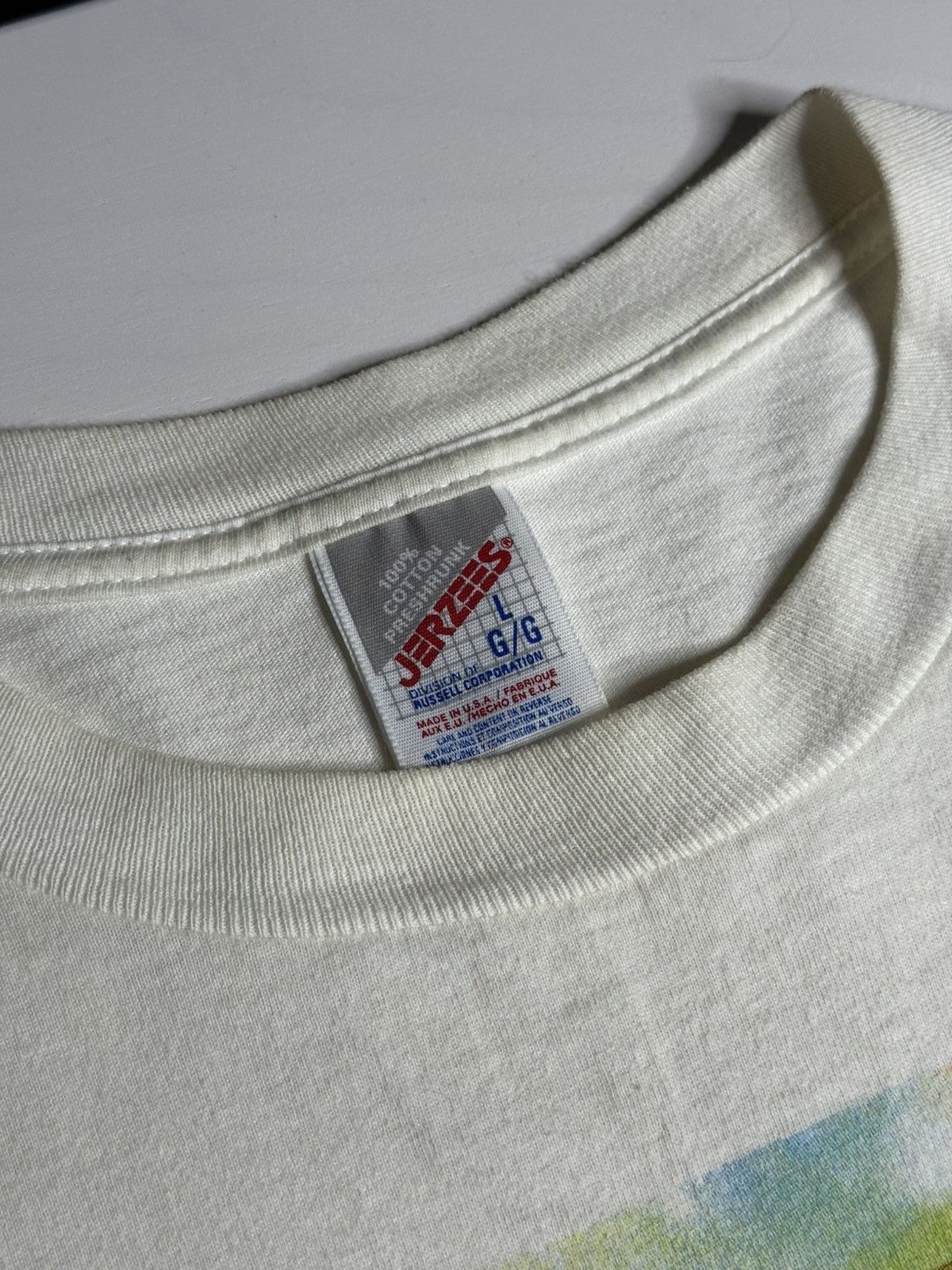 Vintage VINTAGE 1990's Kauai Seashells Tee “Cream” [L] PREOWNED Size US L / EU 52-54 / 3 - 4 Thumbnail