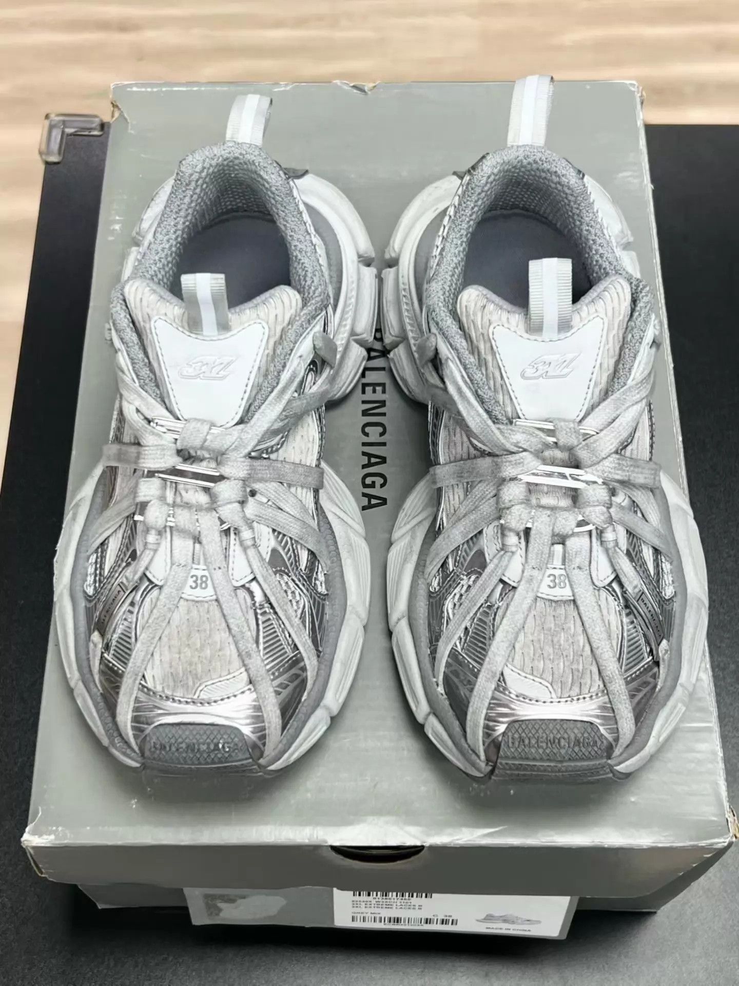 Balenciaga Balenciaga Gray lace-up 38 shoes Size US 7.5 / IT 37.5 - 3 Thumbnail