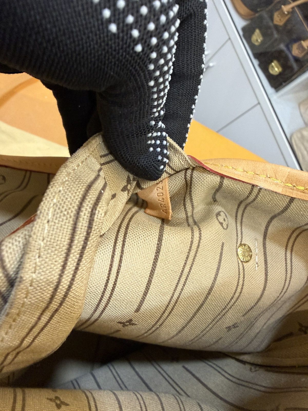 Louis Vuitton Neverfull Mm - 2131 Size ONE SIZE - 19 Thumbnail