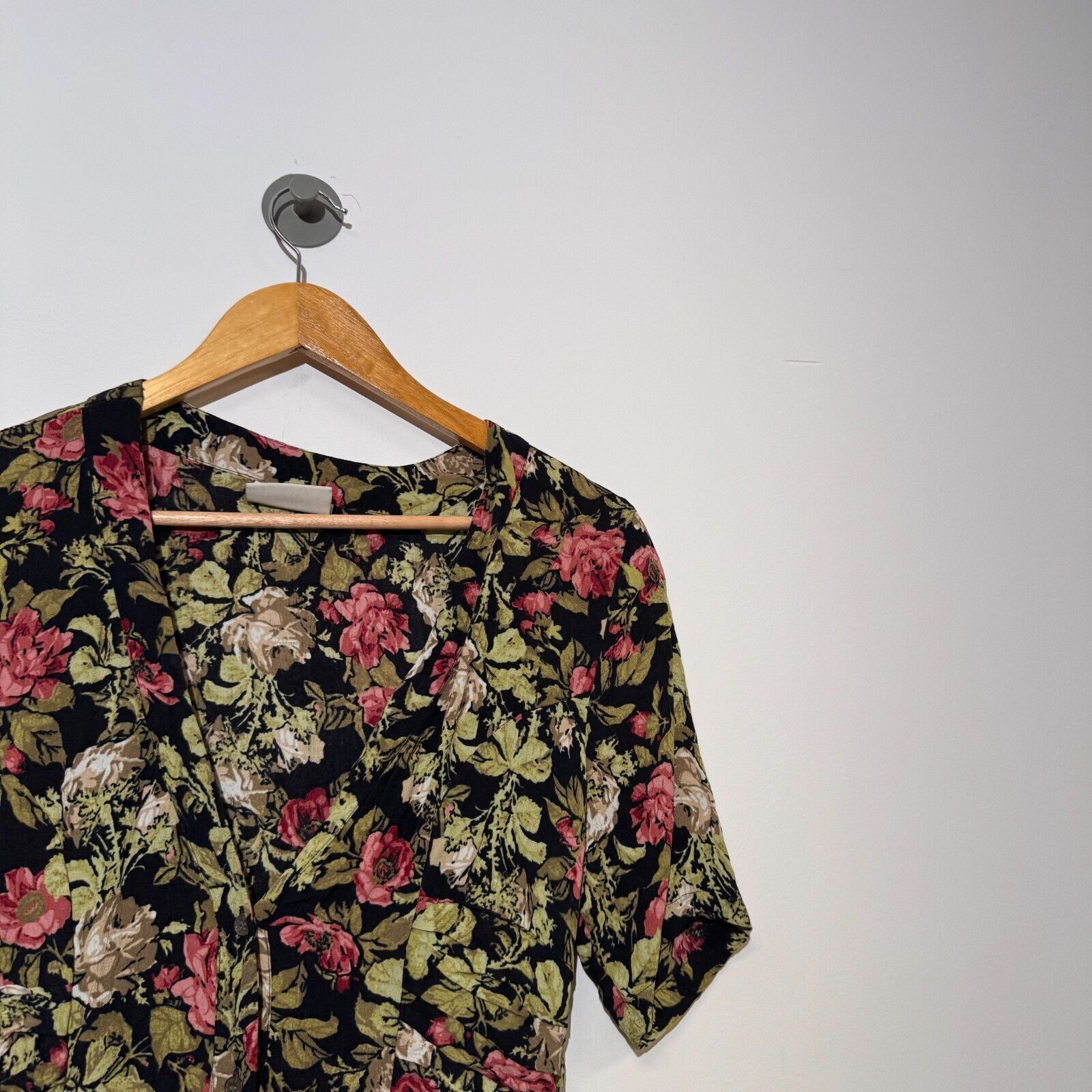 Ganni × Vintage Ganni Green Black Viscose Dress Size S Floral Pattern 90s Size S / US 4 / IT 40 - 5 Thumbnail