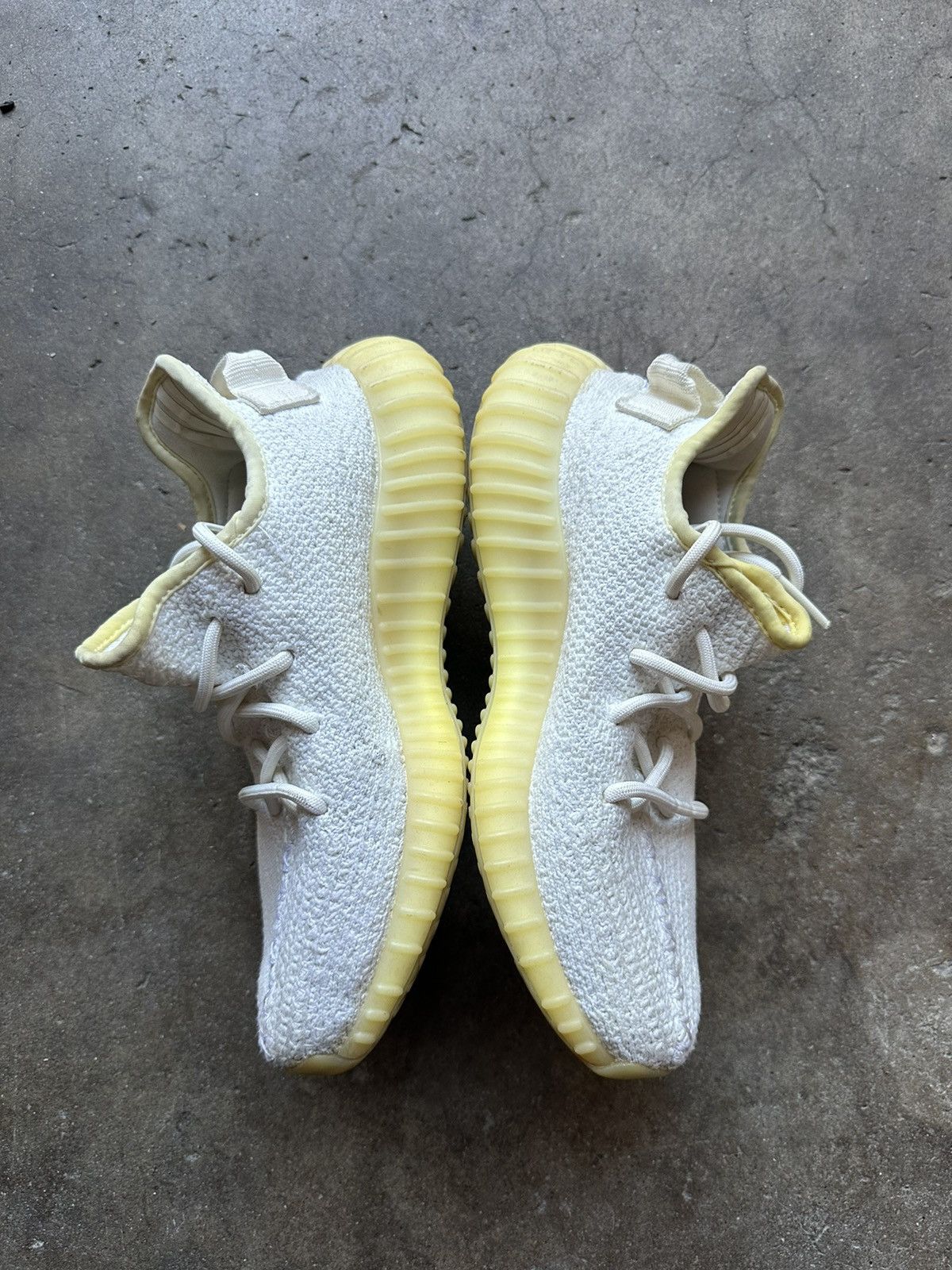 Yeezy Yeezy 350 V2 Cream Size US 5.5 / IT 35.5 - 3 Thumbnail