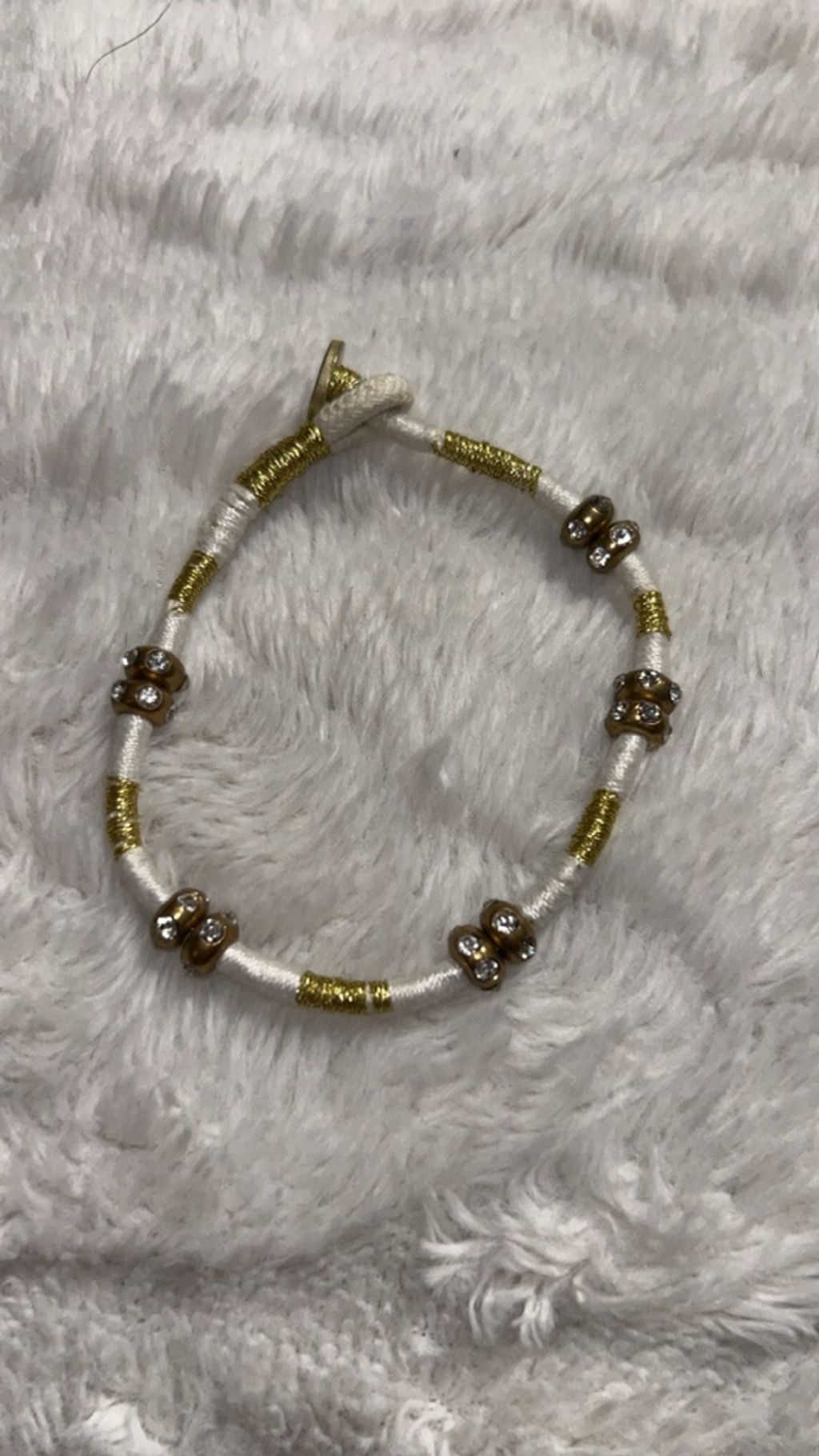 Hollister Women's Hollister One Size White Gold Beaded Bracelet Size ONE SIZE - 1 Thumbnail