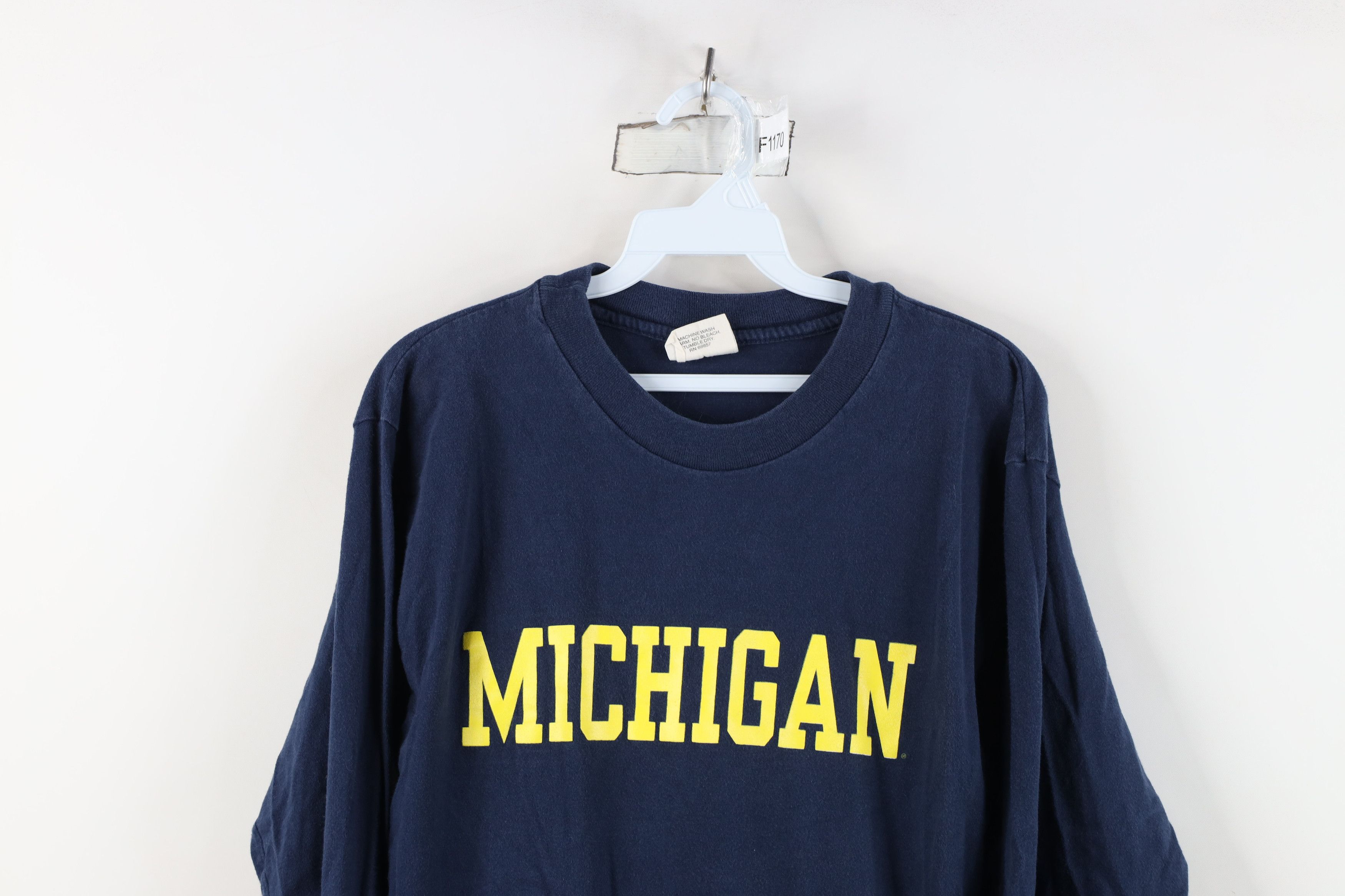 Vintage Vintage 90s University of Michigan Long Sleeve T-Shirt USA Size US L / EU 52-54 / 3 - 2 Thumbnail