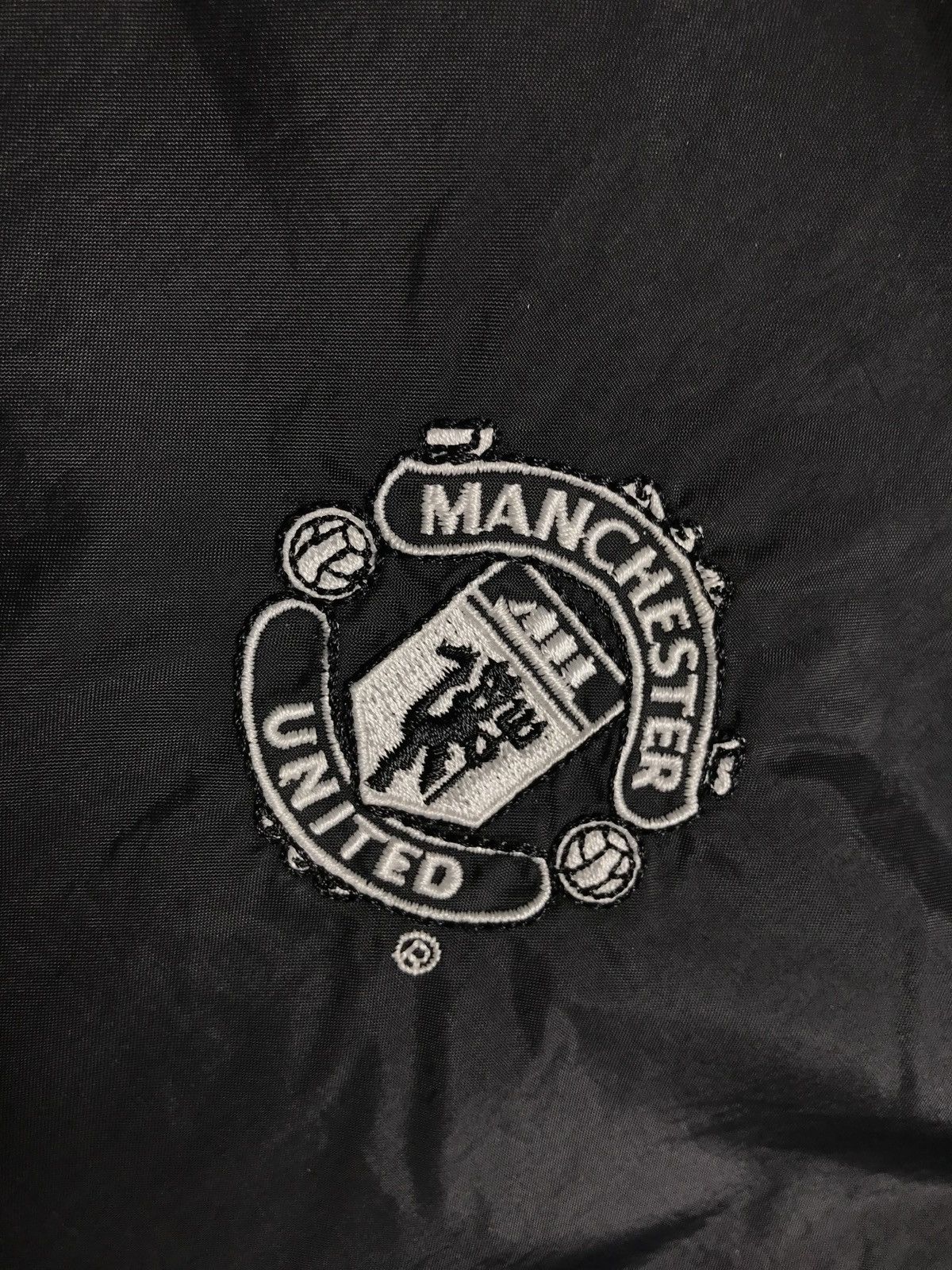 Umbro Manchester United 1999 2000 Football Soccer Rain Jacket Size US M / EU 48-50 / 2 - 7 Thumbnail